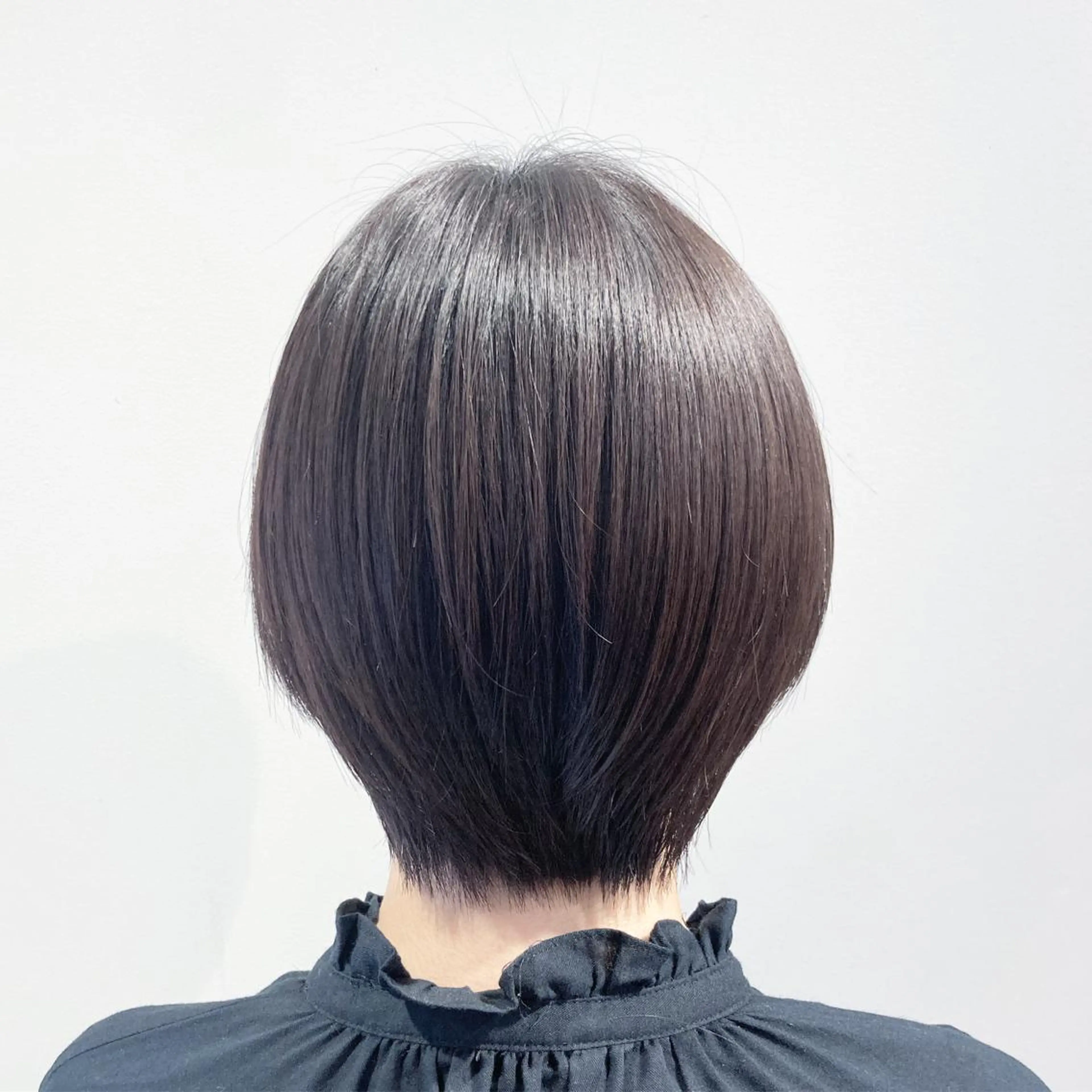 ショート 透明感カラー 板橋　島村美咲のヘアスタイル