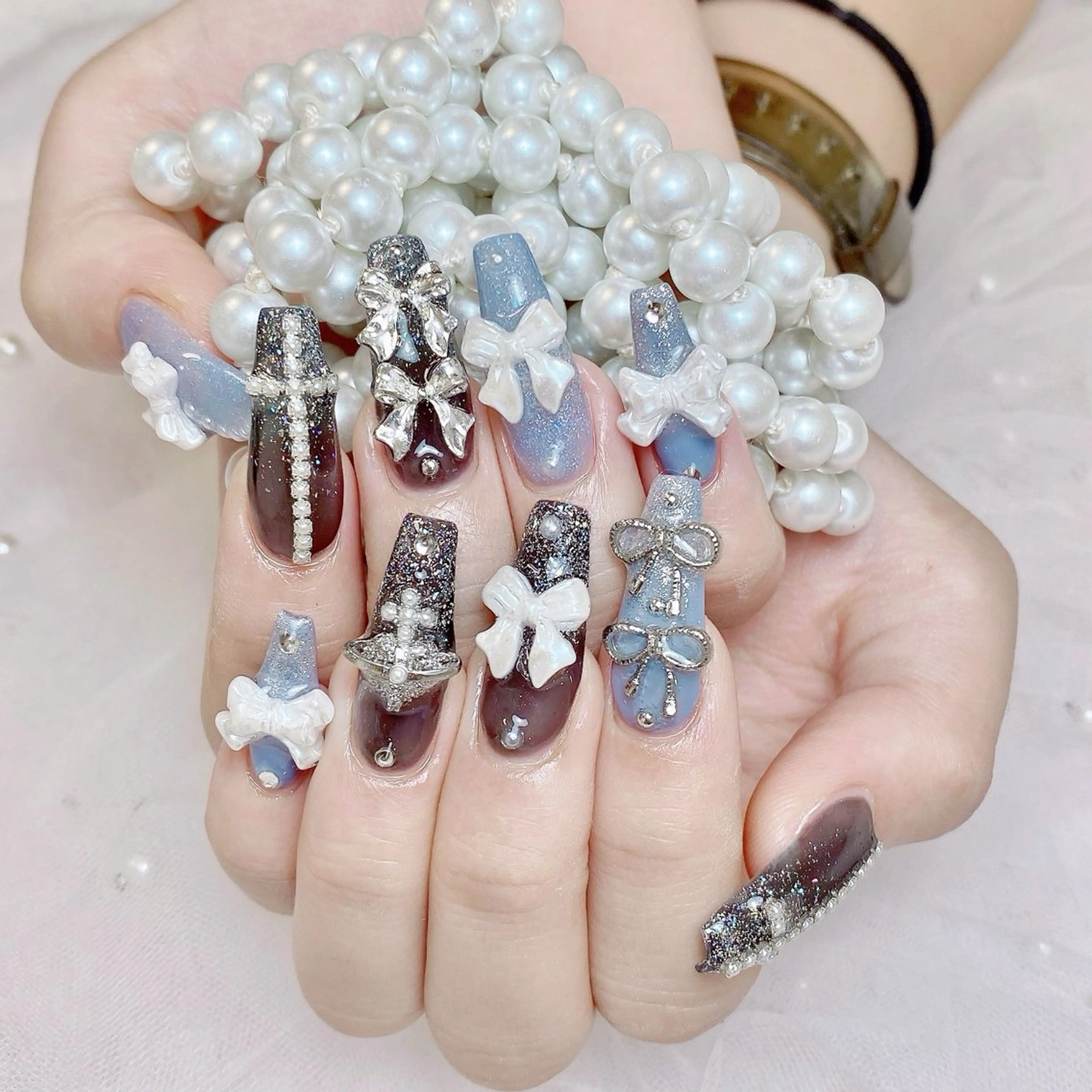 ネイル フレンチネイル ジェルネイル ハート 韓国ネイル マグネットネイル ハンドネイル ネイルサロン lotusのネイルデザイン