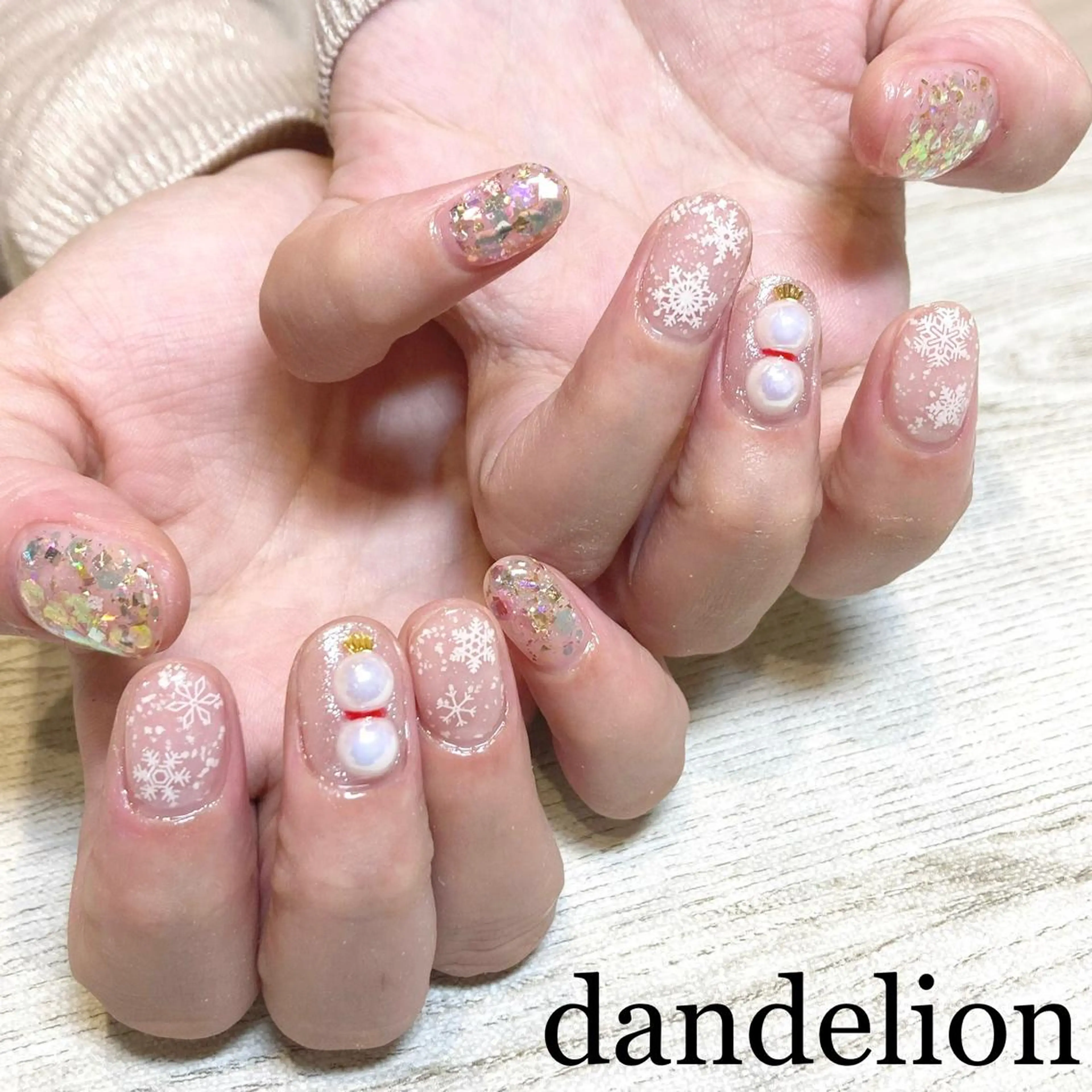 ネイル ハンドネイル ハンドケア dandelion ダンデライオンのネイルデザイン