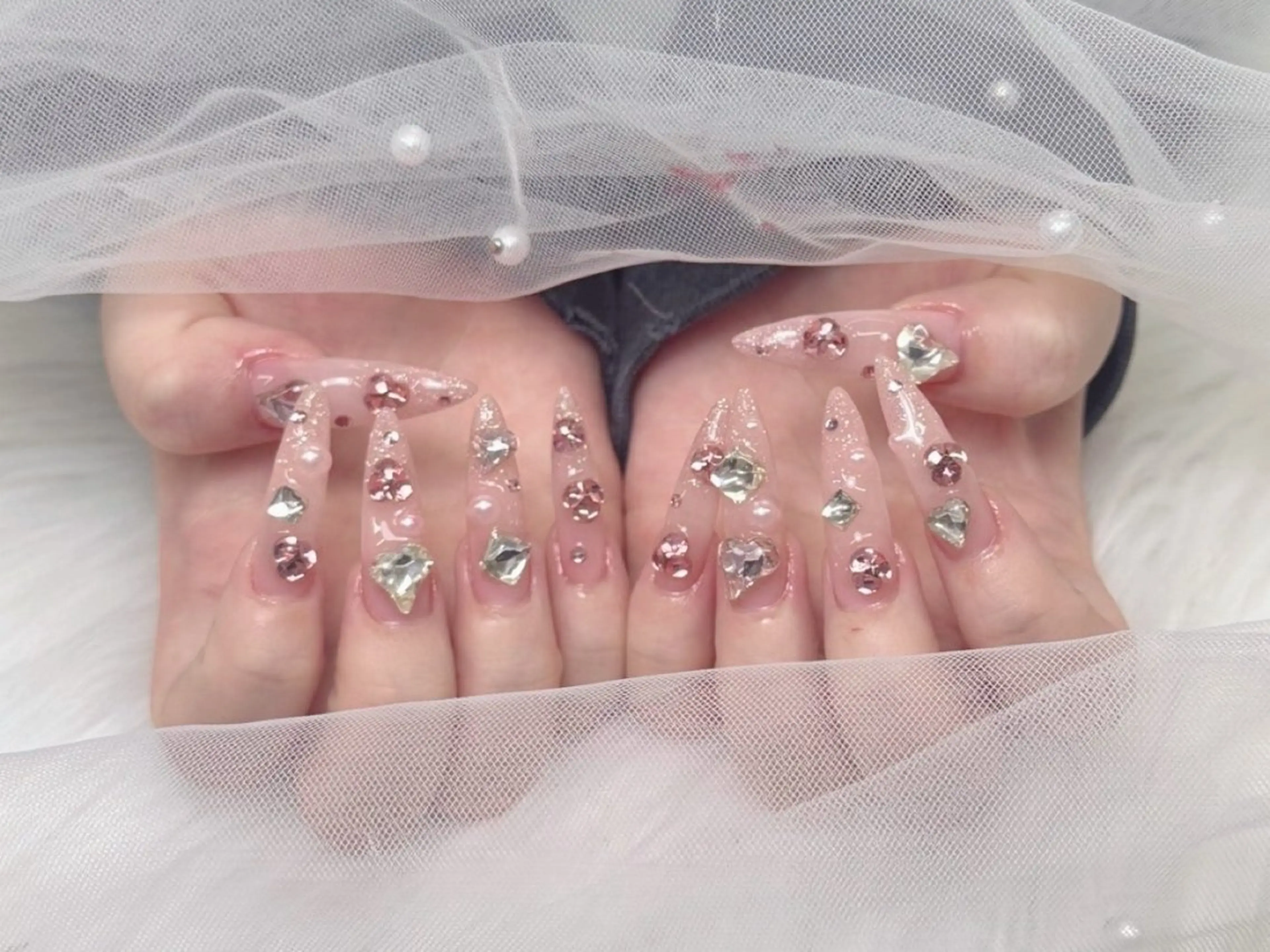 ネイル lucky nail 歌舞伎町のネイルデザイン