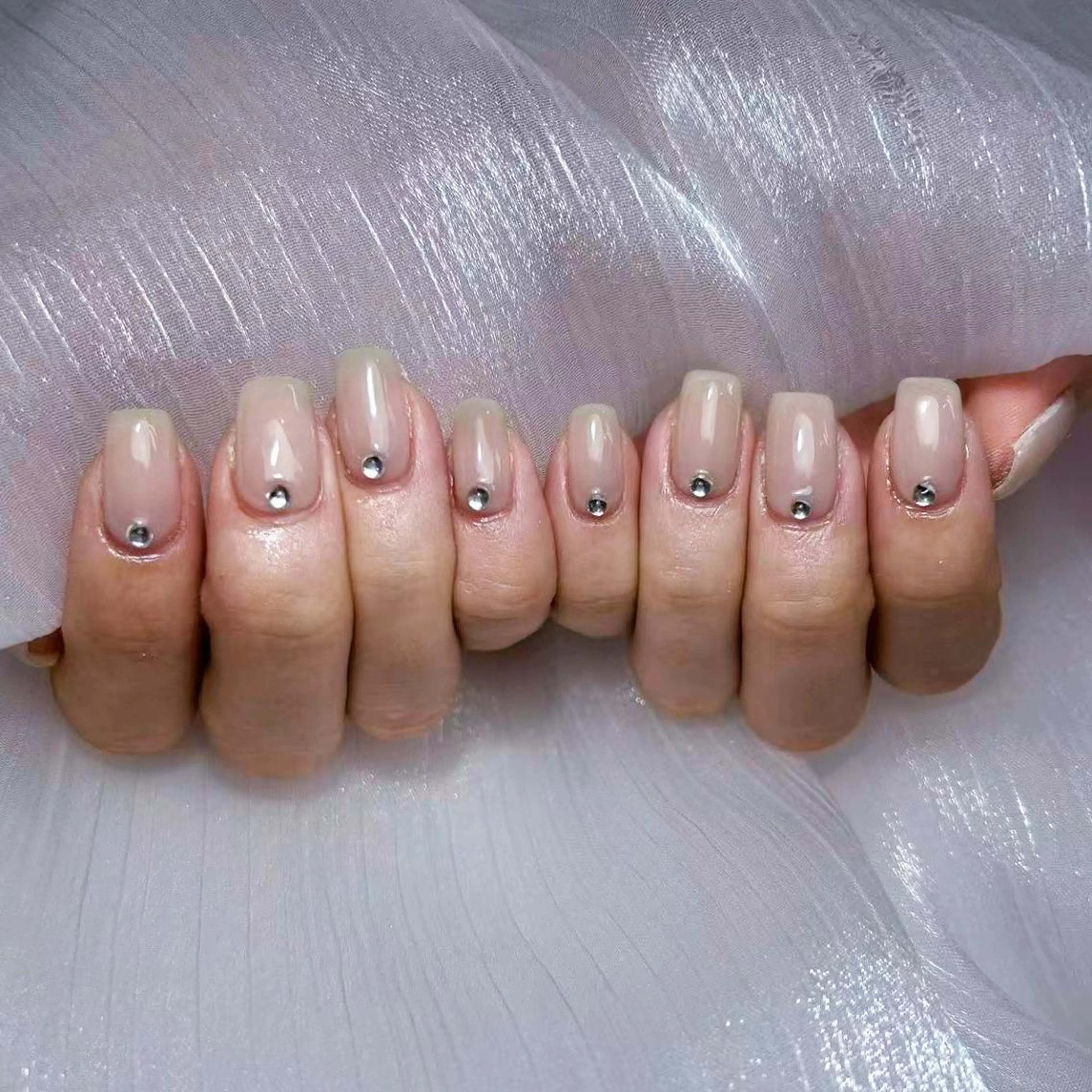 ネイル アートネイル オーロラネイル ガーリー キラキラネイル マグネットネイル ハンドネイル DIAMOND 💅のネイルデザイン