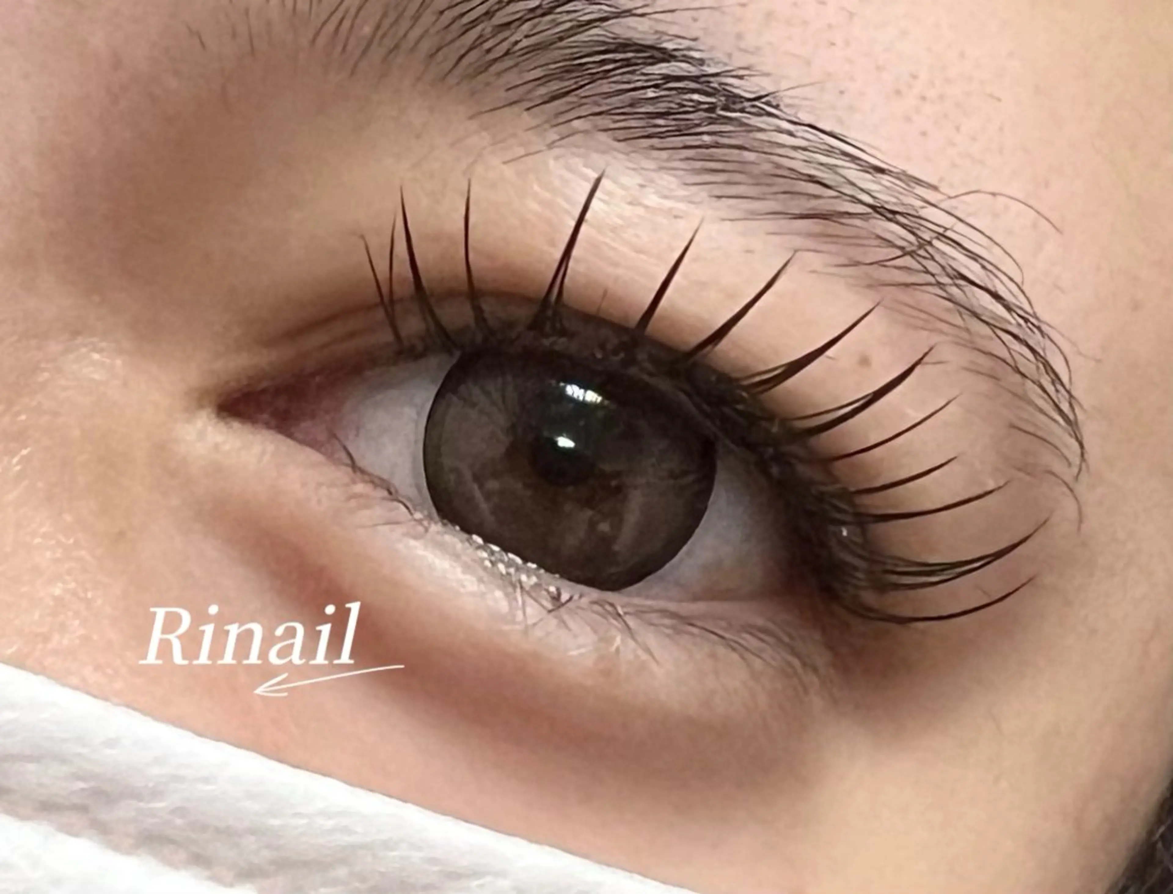 マツエク・マツパ バインドロック フラットラッシュ ナチュラル パリジェンヌラッシュリフト まつげパーマ YK Rinのネイルデザイン