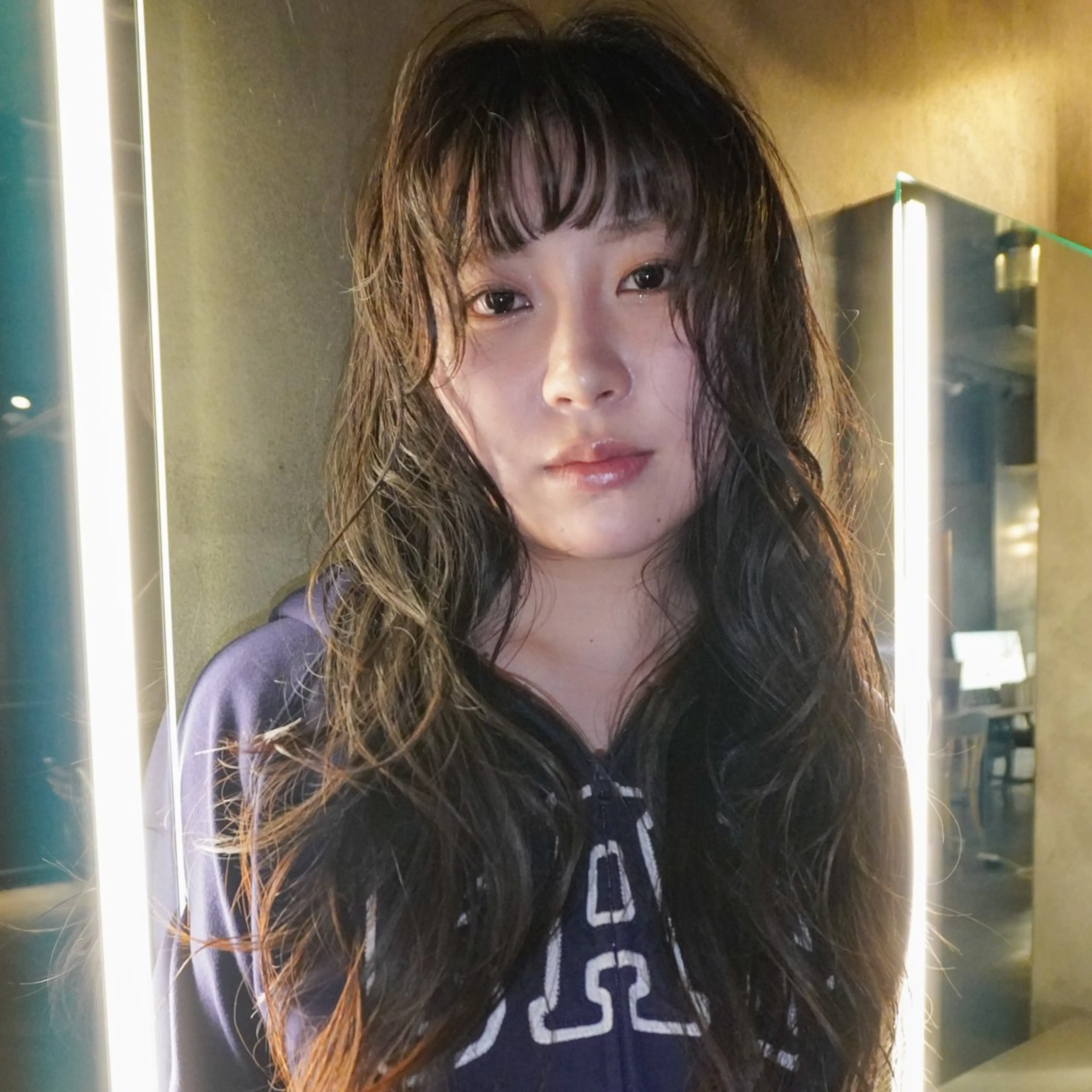 ロング パーマ レイヤーカット ニュアンスパーマ カット トリートメント ◽️モードヘア◽️ SHOUTOのヘアスタイル