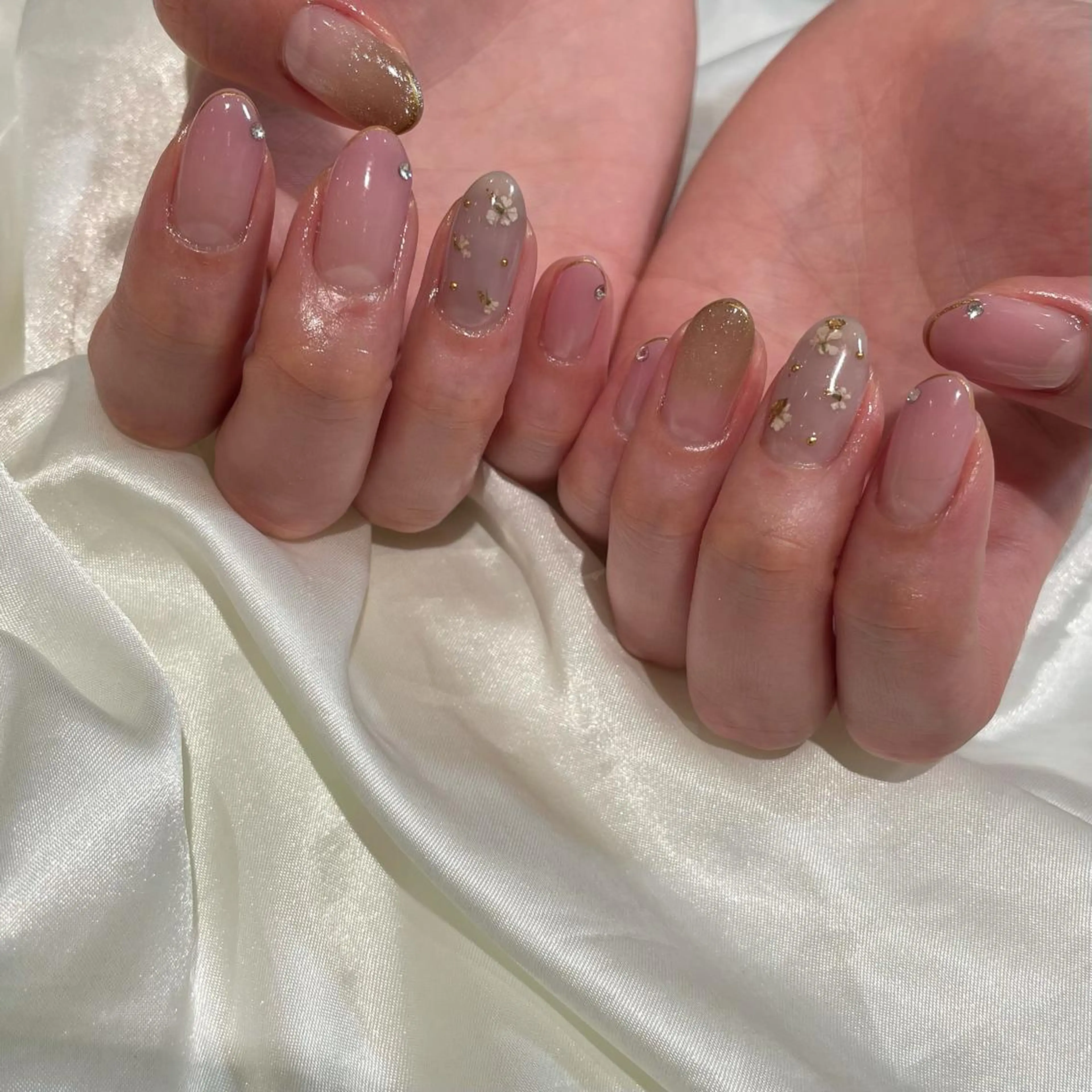 ネイル 山藤 萌永のネイルデザイン