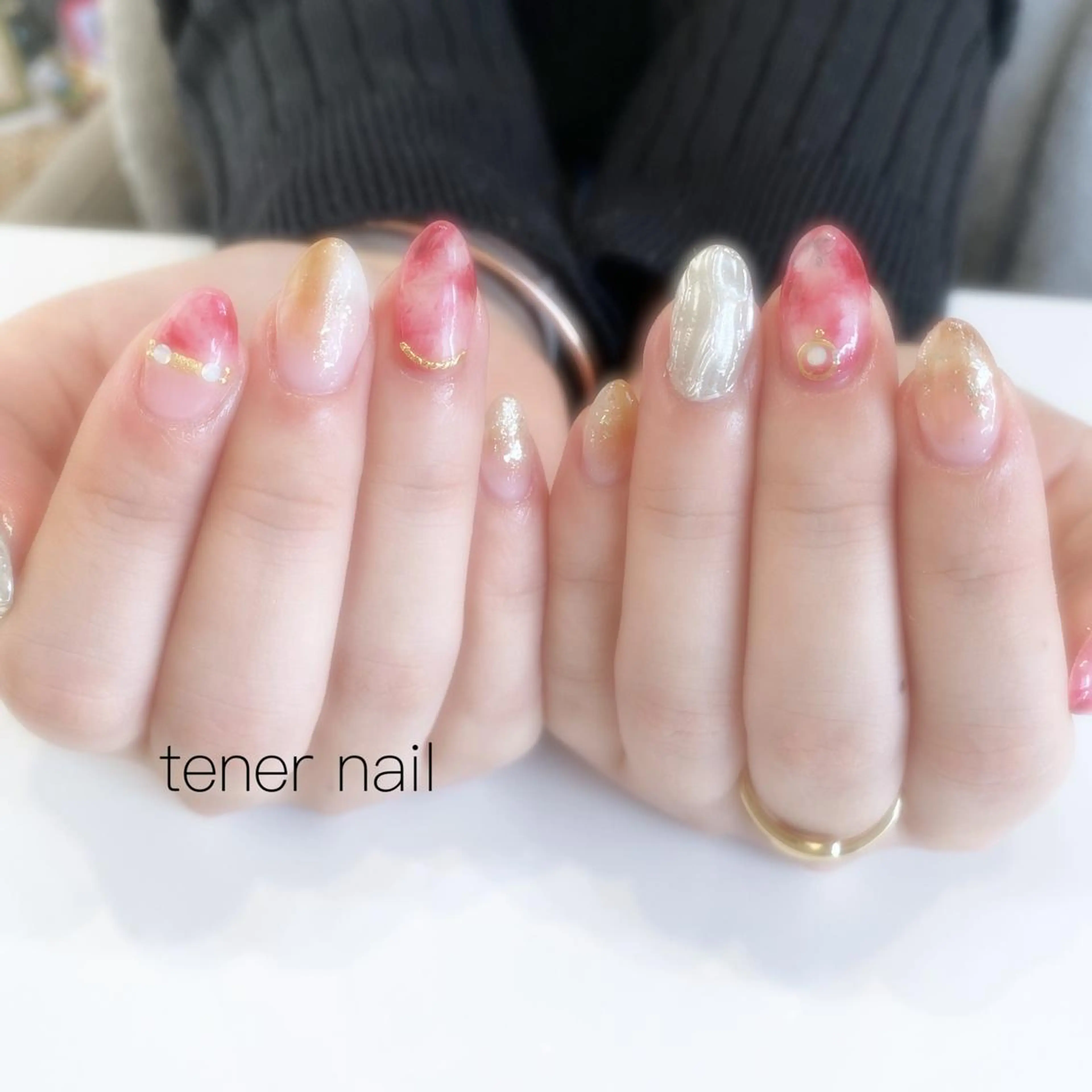 ネイル べっ甲ネイル ブルー ジェルネイル グリーン 大理石ネイル(マーブル) tener  nail  テネルネイル所属・テネルネイル tener nailのネイルデザイン