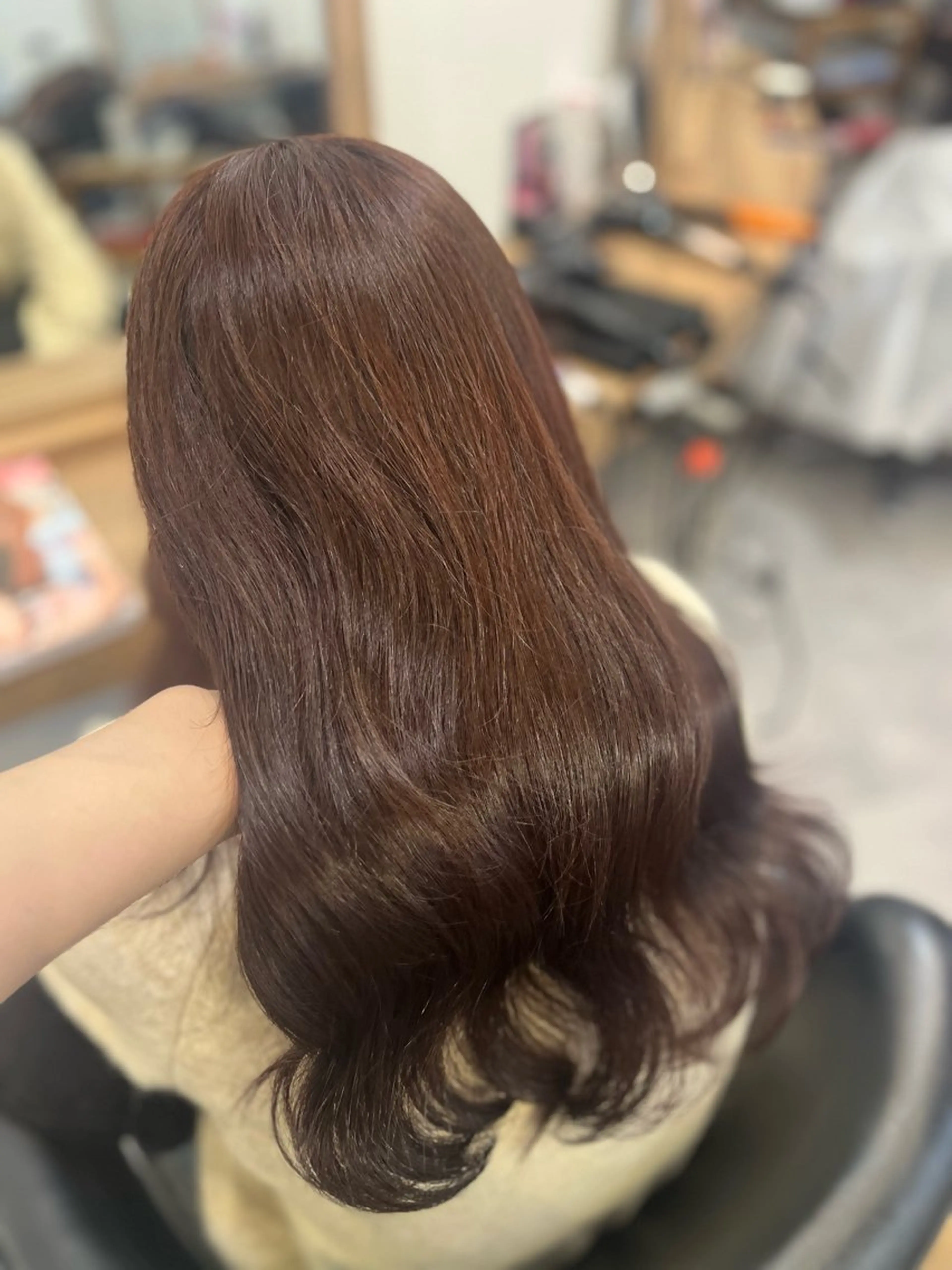 ロング カラー ブラウンカラー レッドカラー ヘアカラー トリートメント 黒川 綾音のヘアスタイル