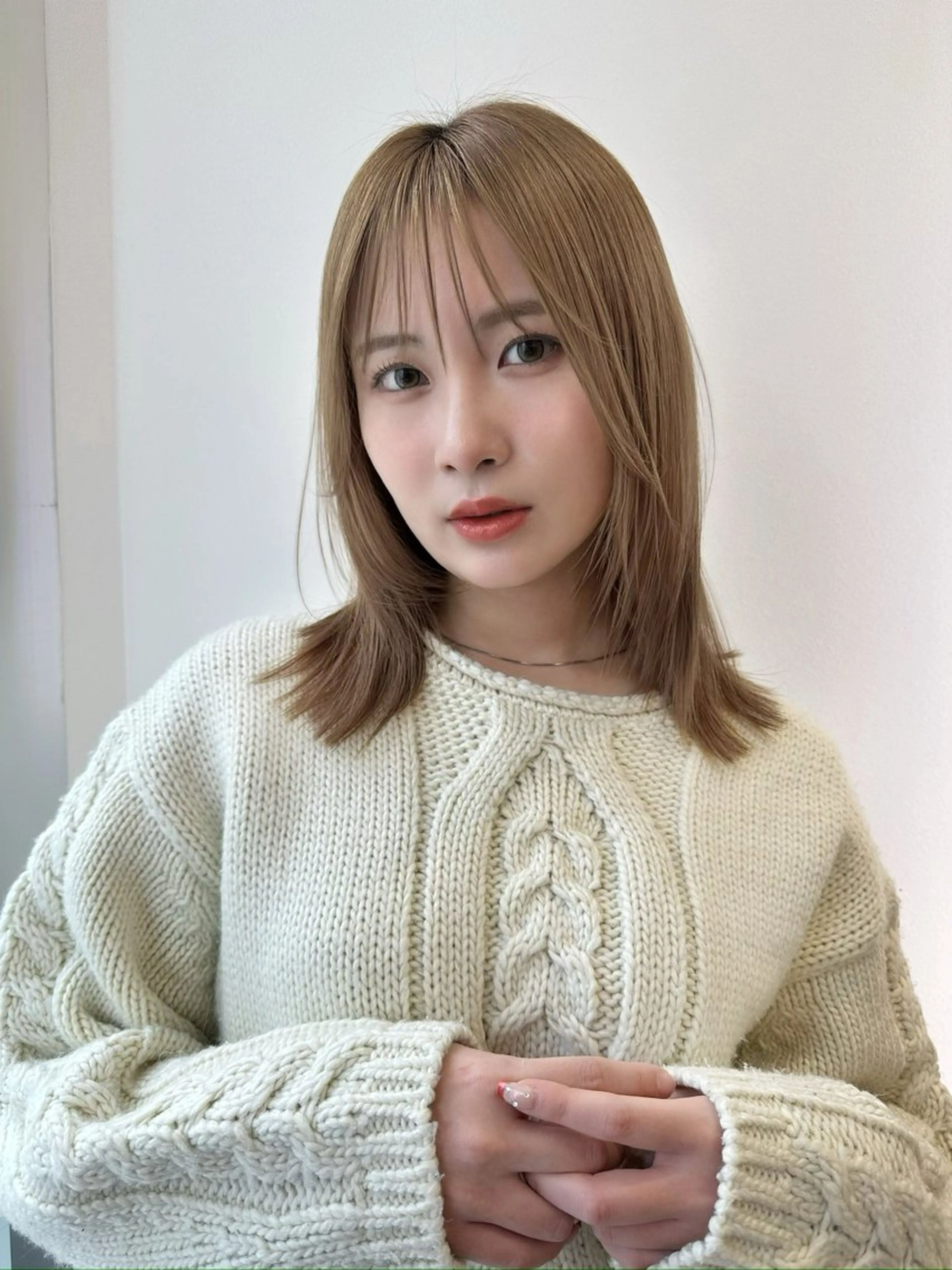 ミディアム カット ヘアカラー ノンダメージ 🥑mikubanのヘアスタイル