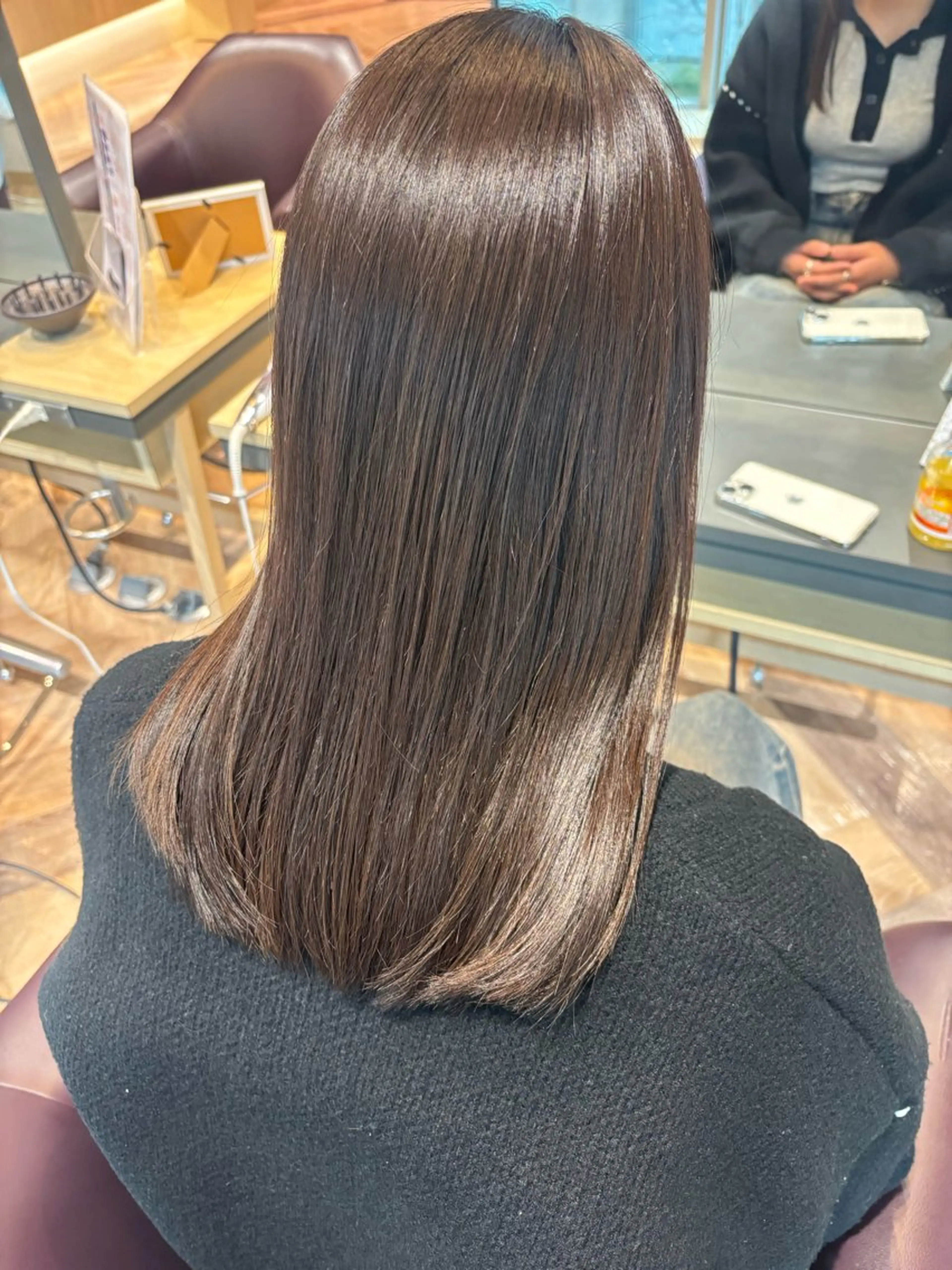 ミディアム カラー ブラウンカラー ショコラブラウン 透明感カラー カット ヘアカラー ゆい/パーマ/レイヤ ー/似合わせカラーのヘアスタイル