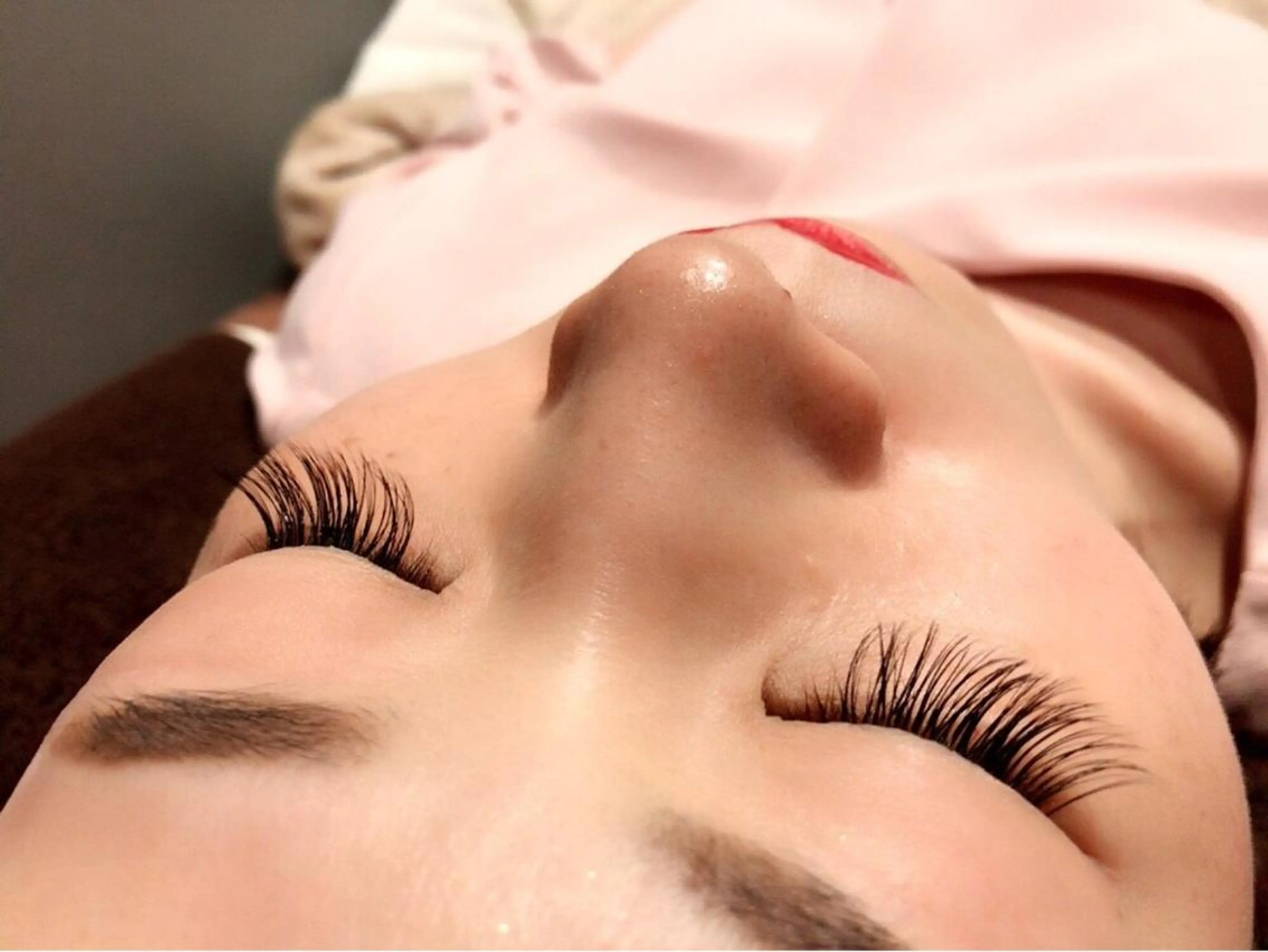 マツエク・マツパ 磧本 祐里恵のヘアスタイル