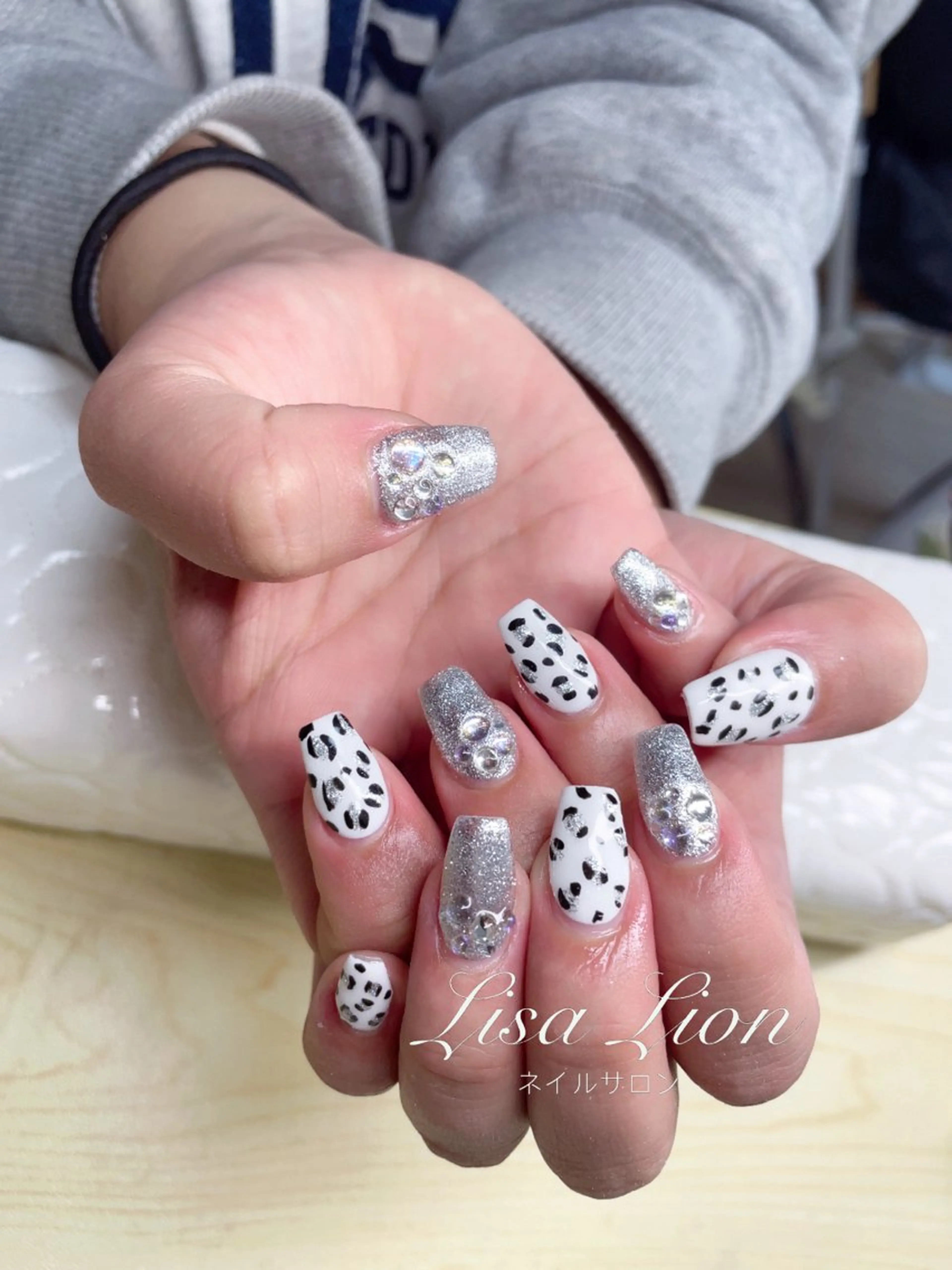 ネイル ハンドネイル りん☆.:*๑ Nailのネイルデザイン