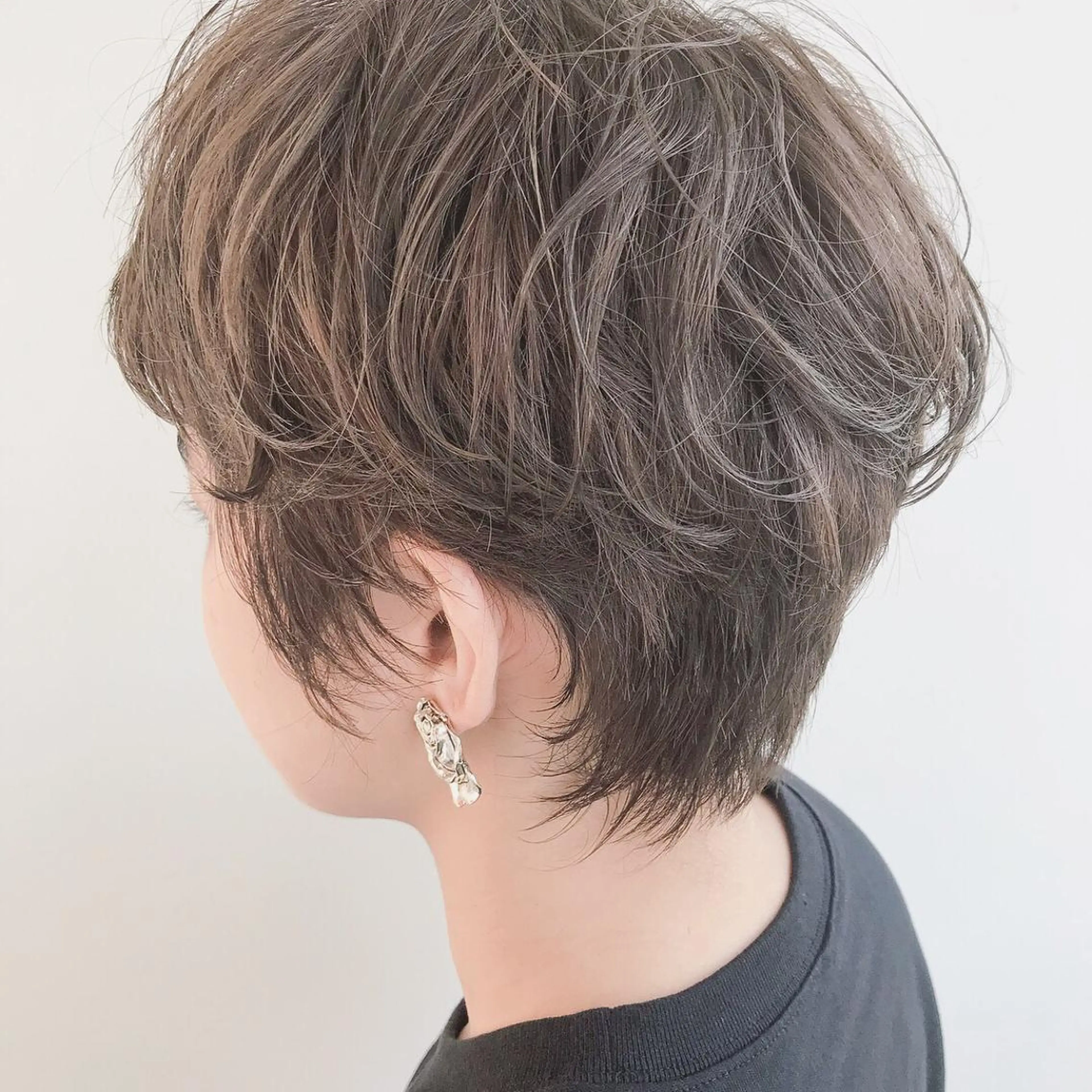 ショート カラー ショート/レイヤー なら石井知希のヘアスタイル