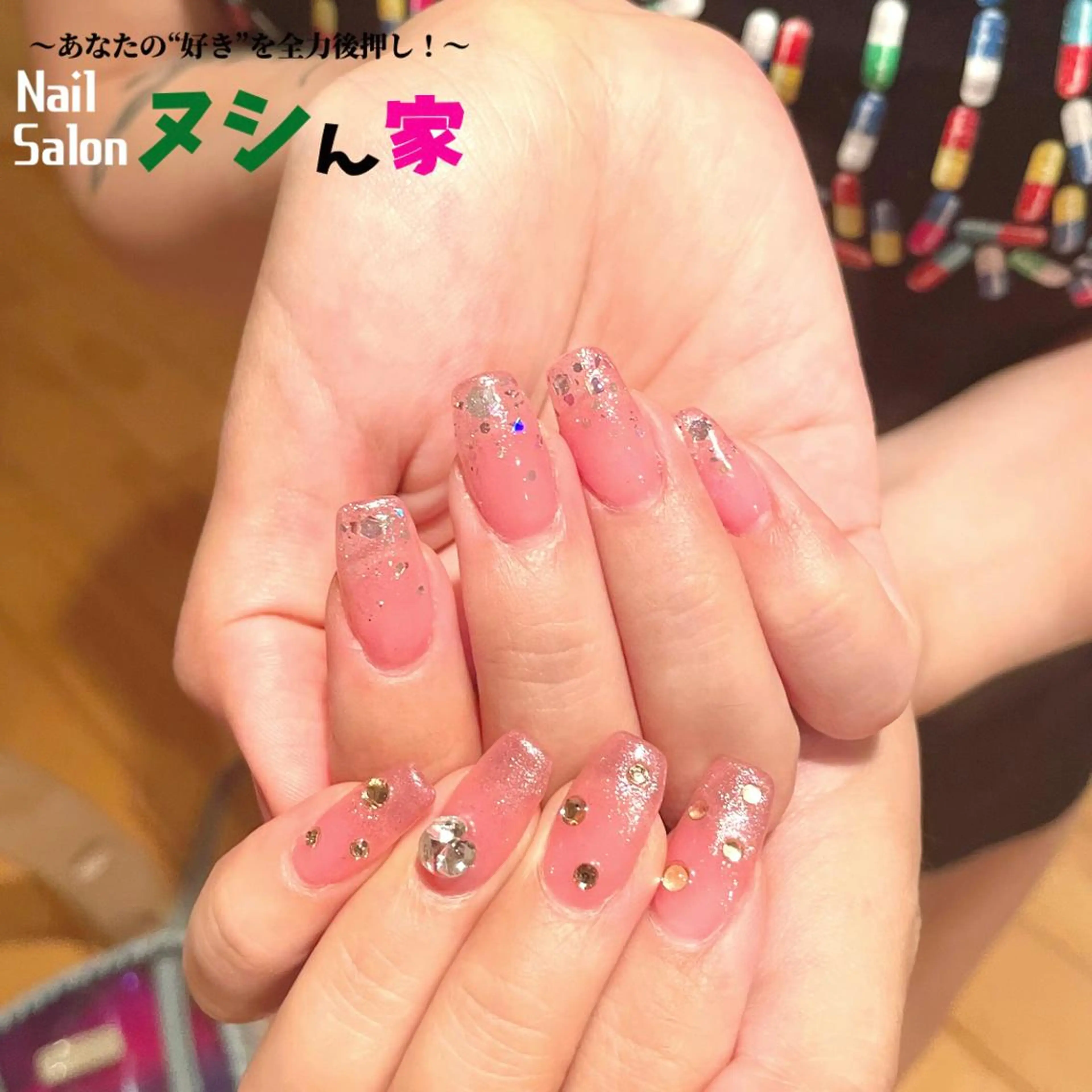 ネイル ストーンネイル ハンドネイル Nail ヌシん家 AKANEのネイルデザイン