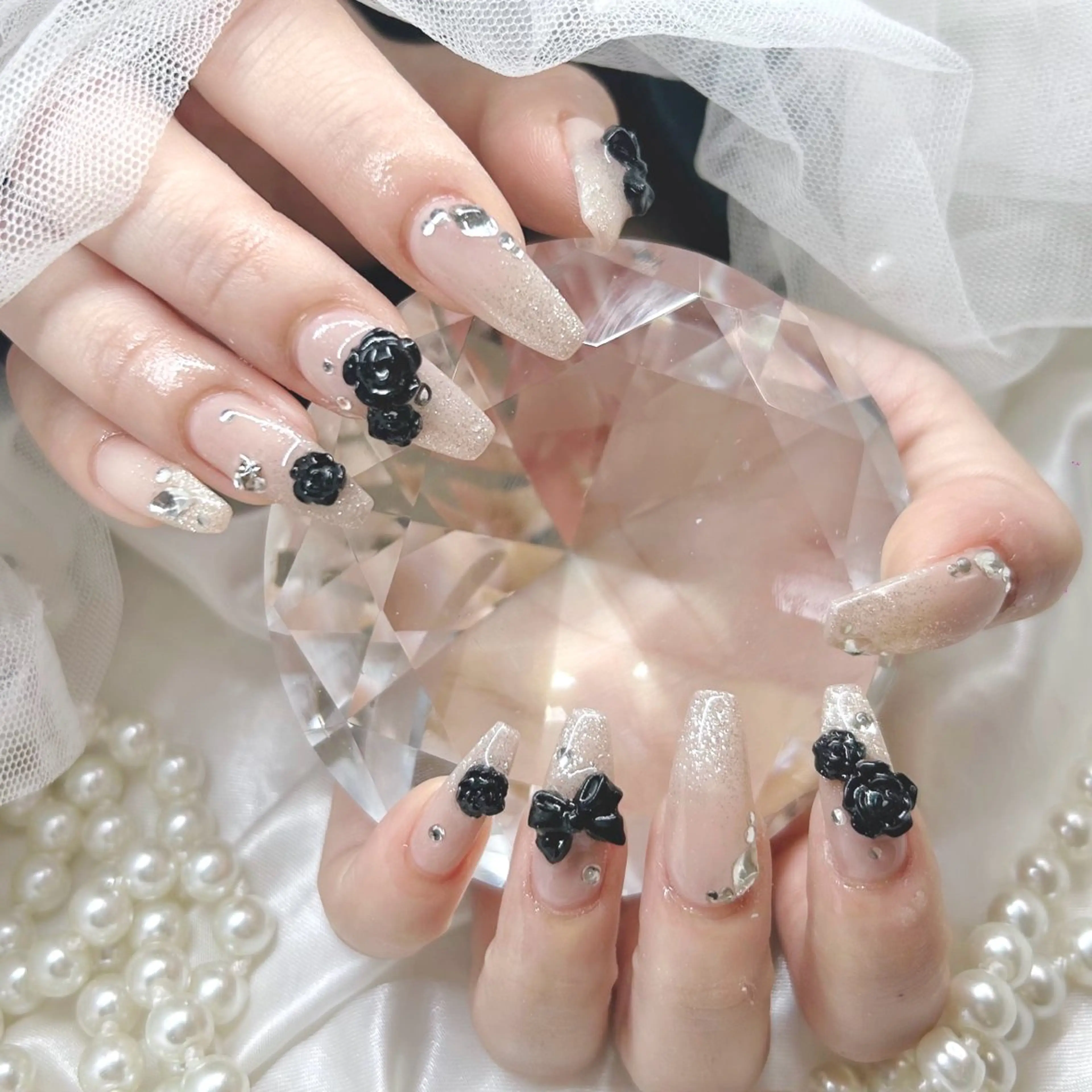 ロング ハンドネイル Nailsalon Angeのネイルデザイン