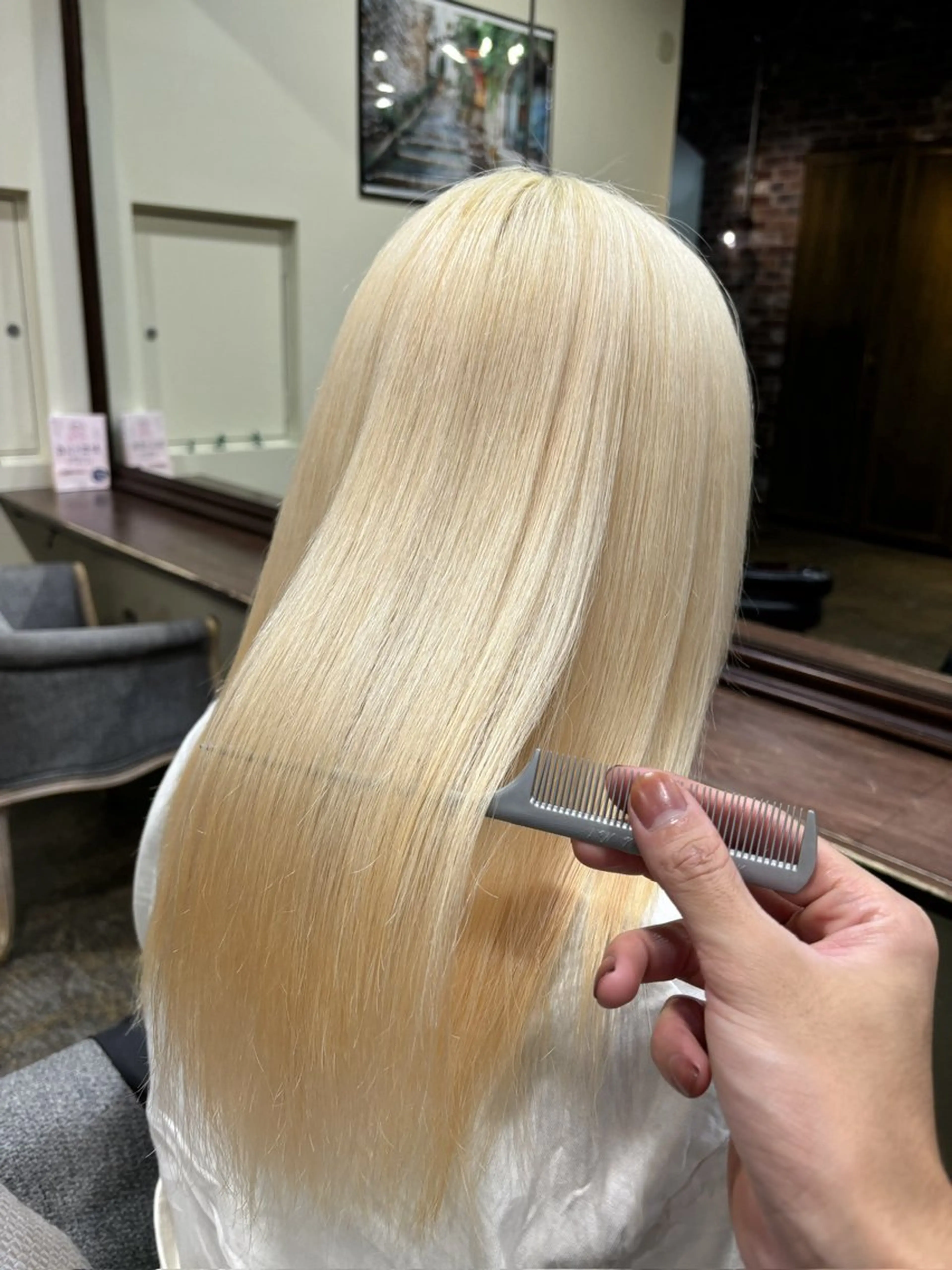 セミロング ヘアカラー 透明感🌱ハイトーン ✨艶髪🫧川﨑　翼のヘアスタイル