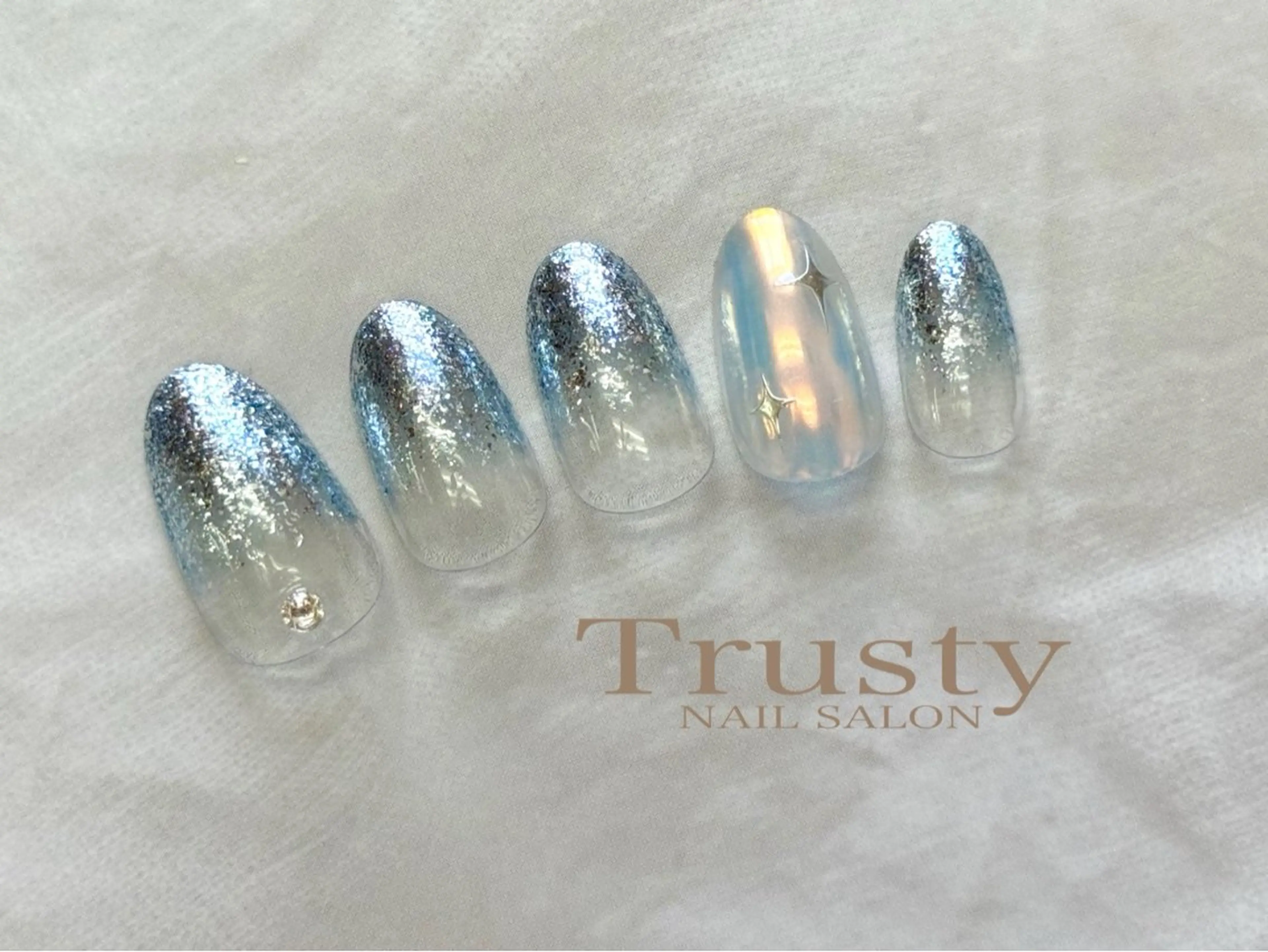 ネイル Trusty新小岩 杉山のネイルデザイン