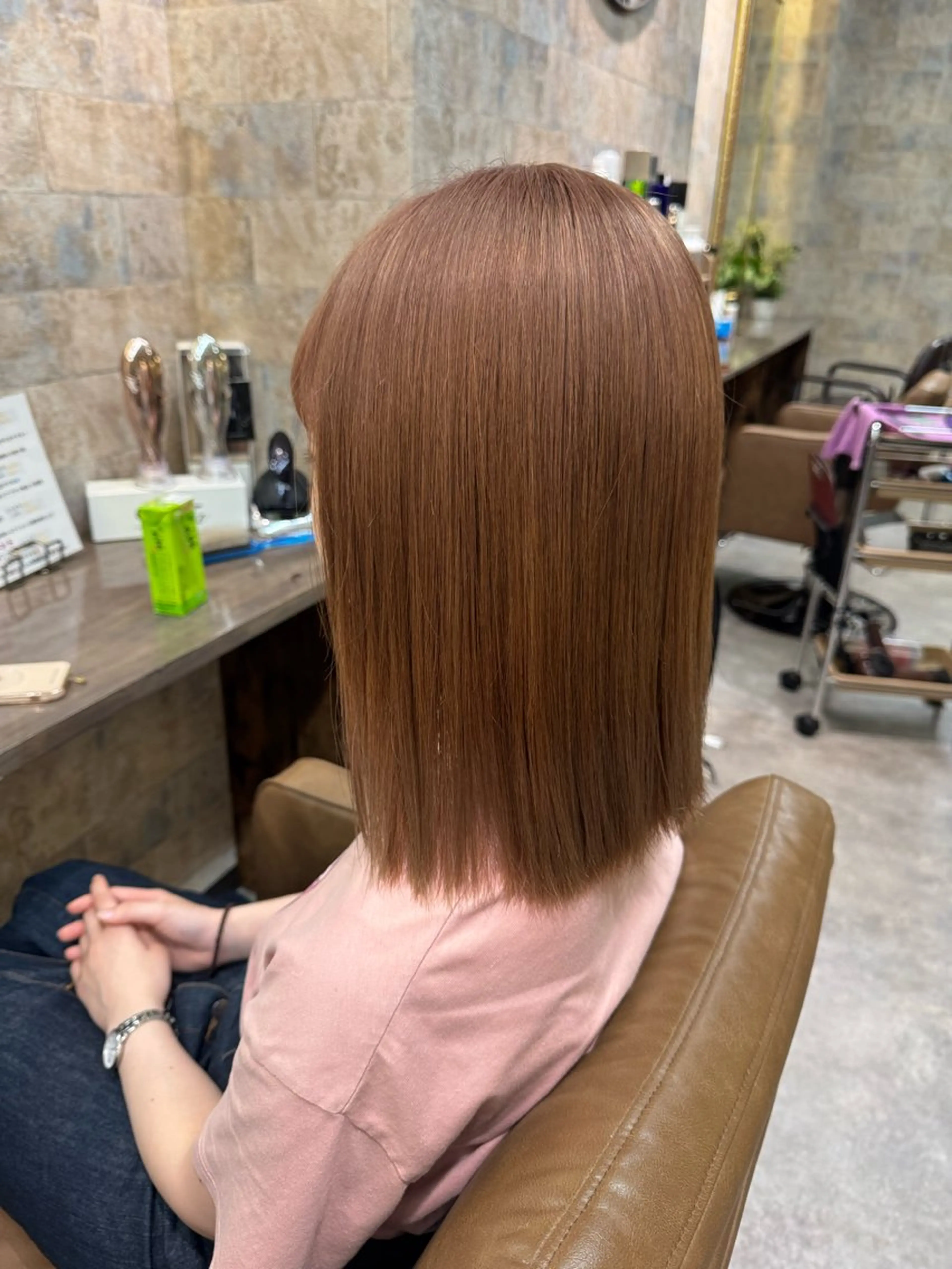 ミディアム ヘアカラー 土屋朱理/ ハイトーンカラーのヘアスタイル