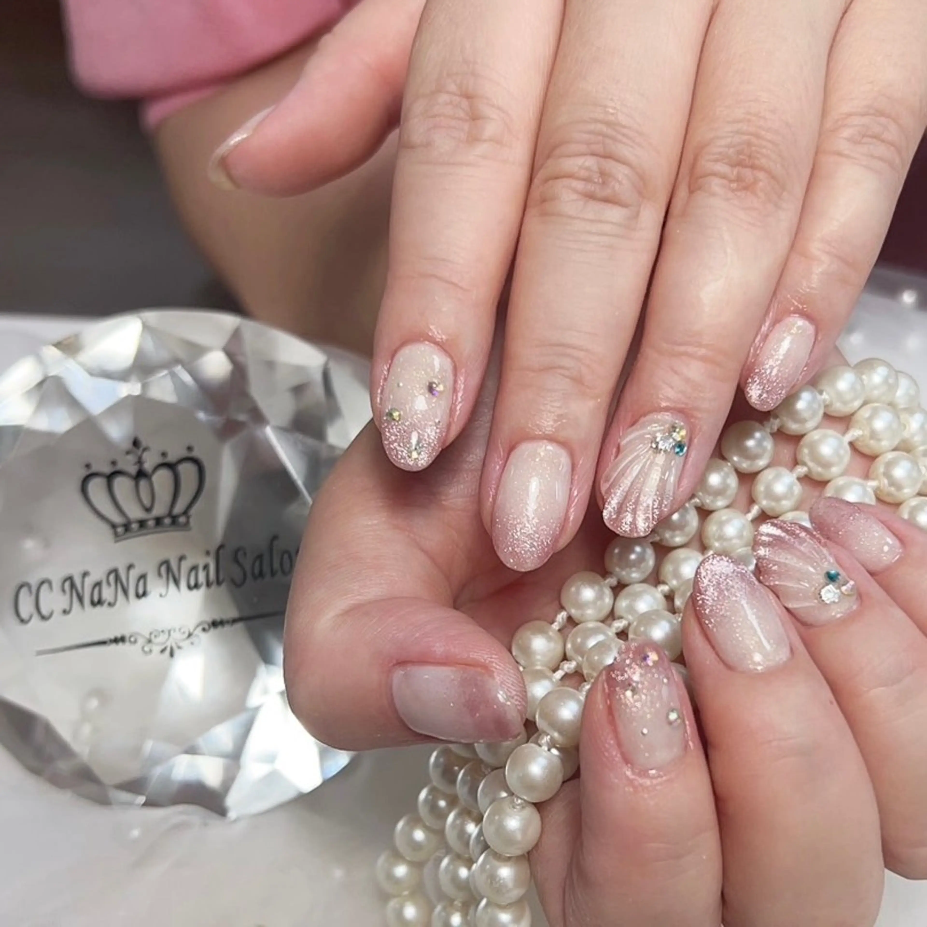 ネイル ハンドネイル 💎CC・NaNa 韓国風ネイル🌙Cのネイルデザイン