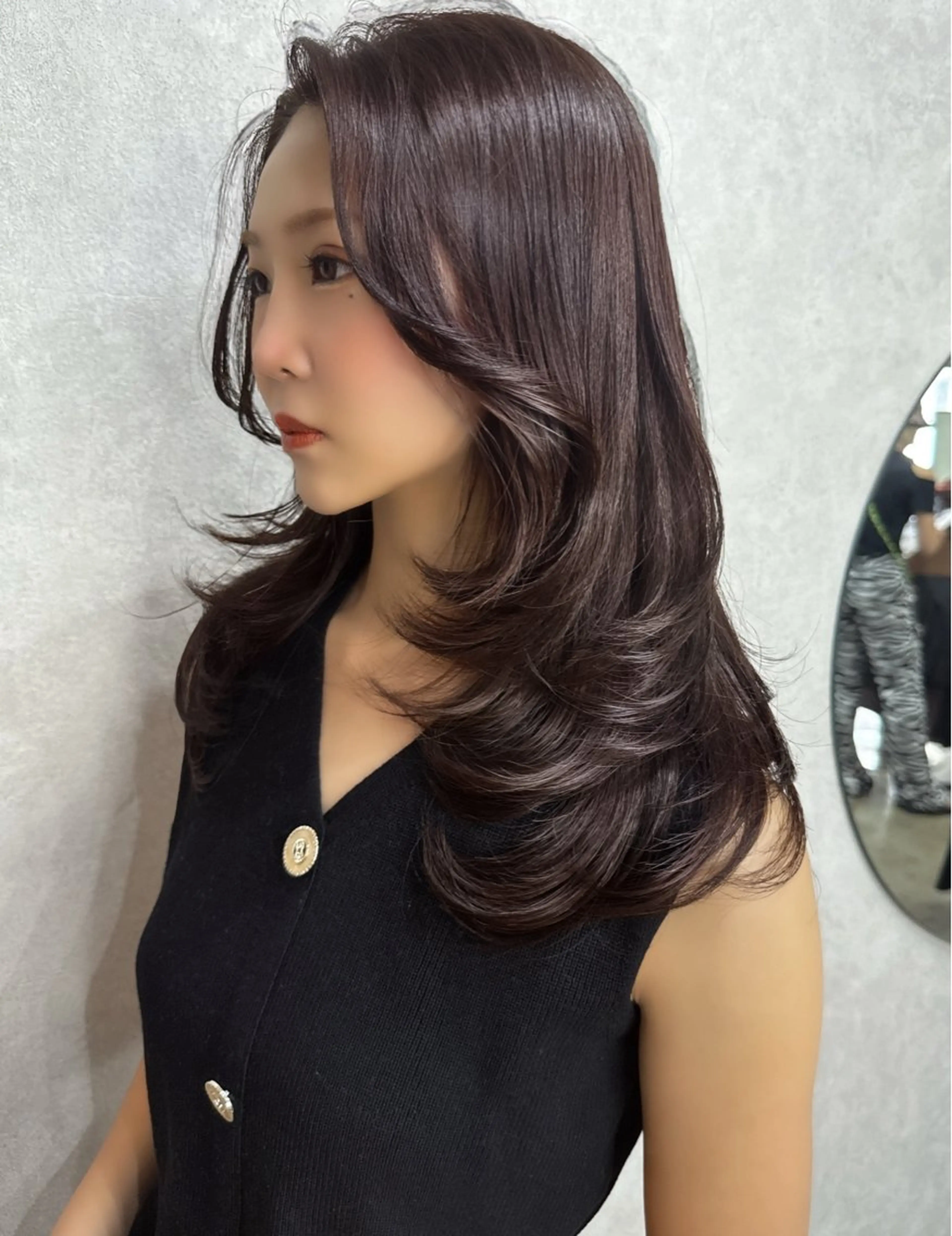 ロング カラー レイヤーカット AIRI layer cut hairのヘアスタイル