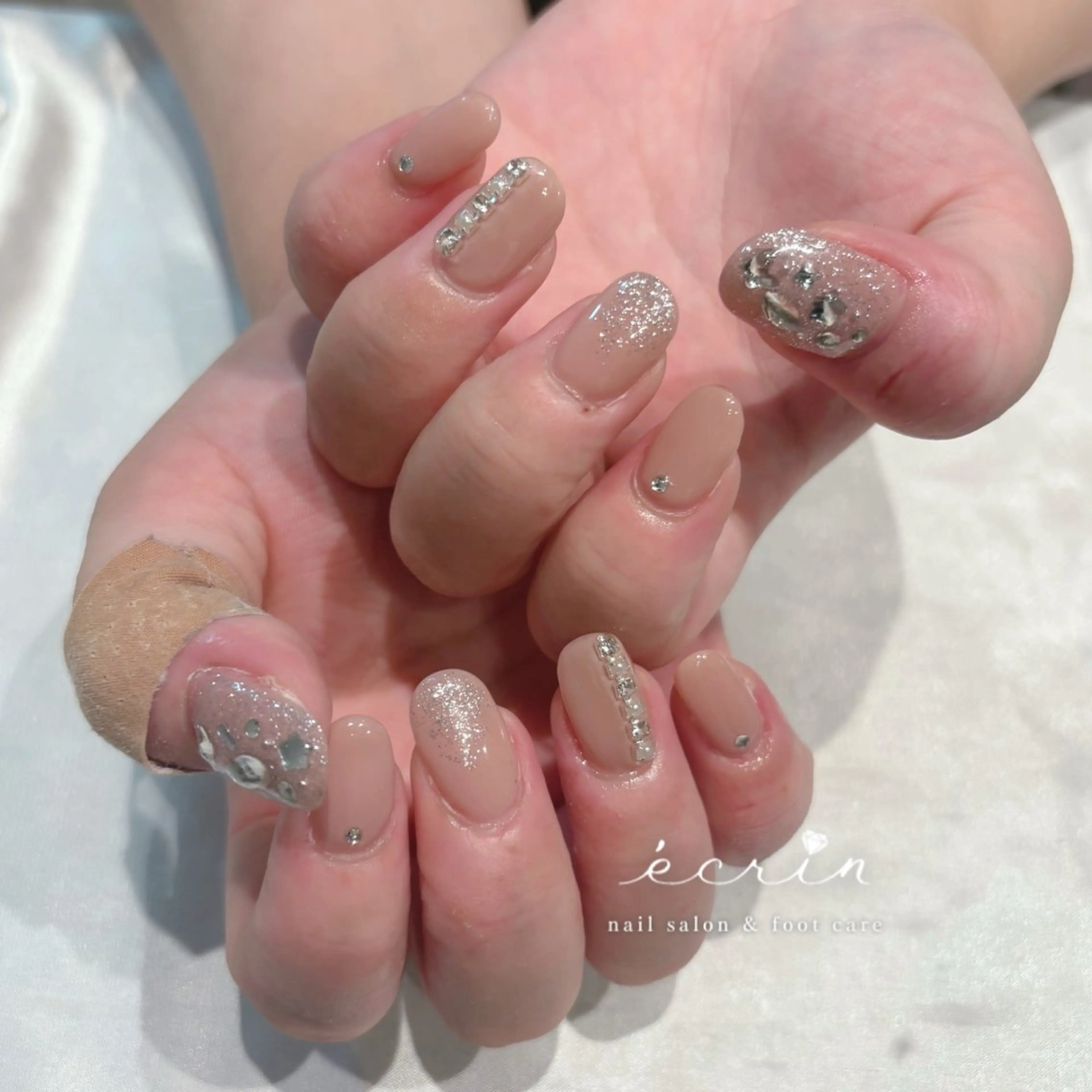 ネイル ecrin エクラン Haruka🌼のネイルデザイン