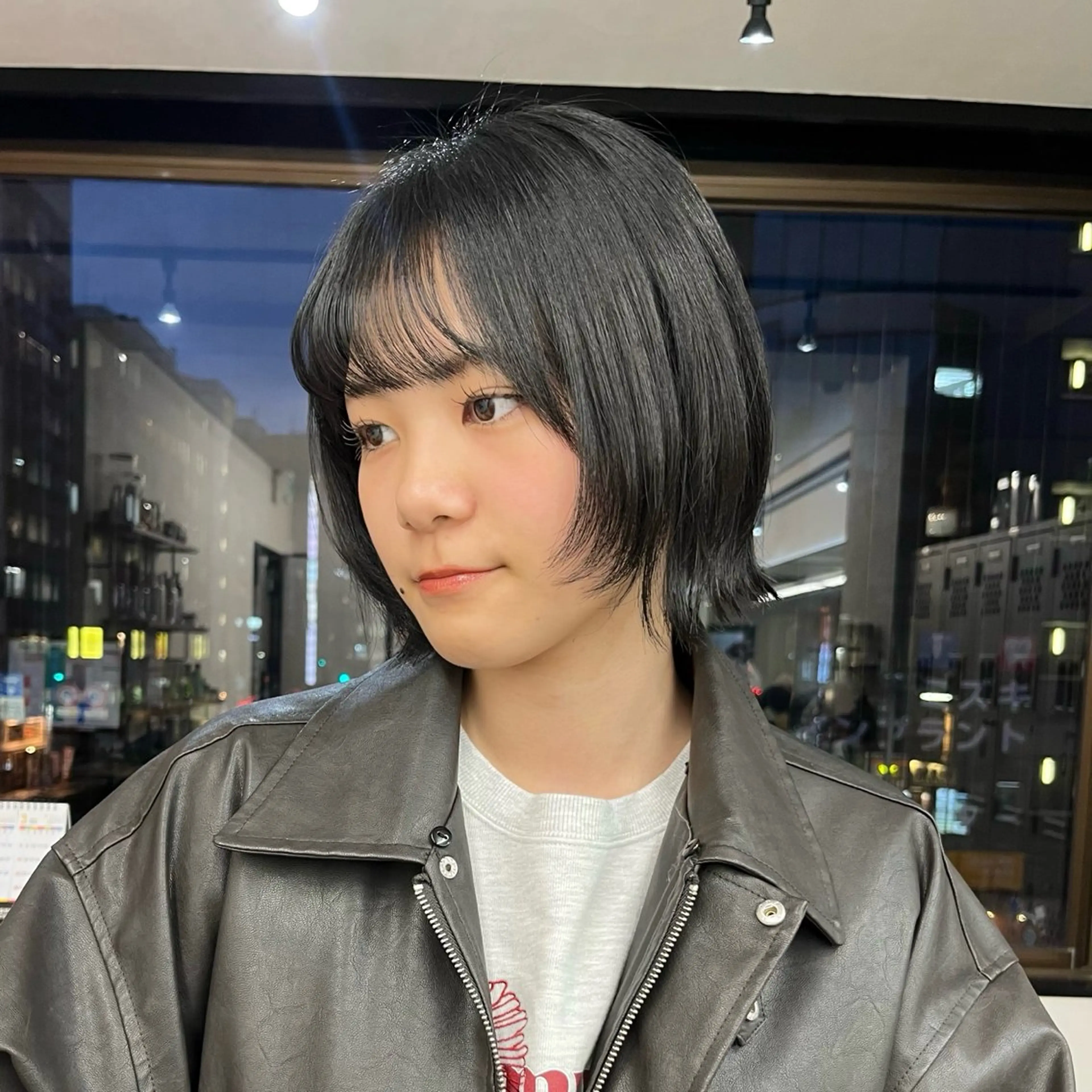 ショート ボブレイヤー ボブ 髪質改善 レイヤーカット 似合わせカット カット トリートメント 初めてのショート お任せください✂️のヘアスタイル