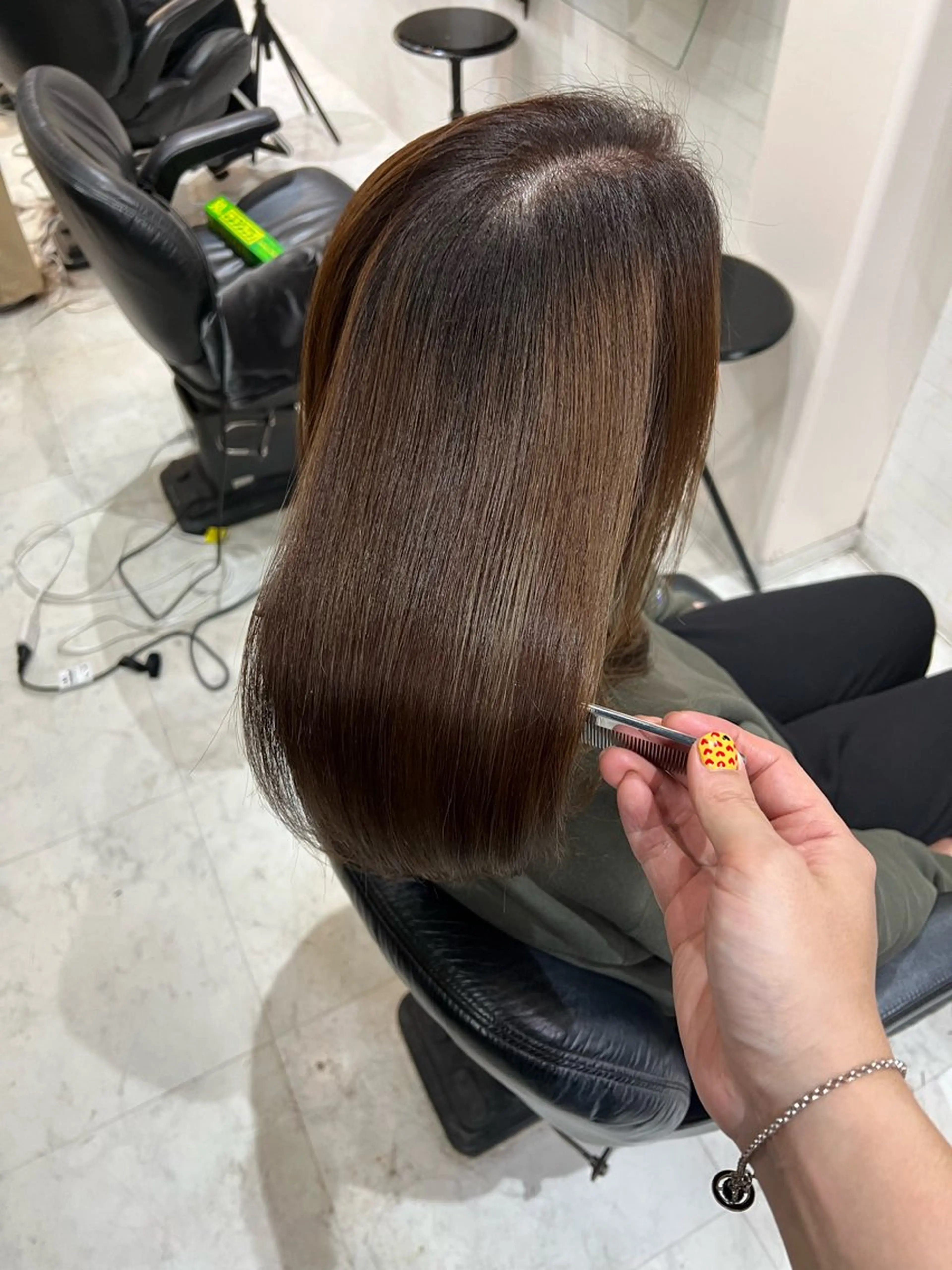 カット +ライトメテオカラーの写真