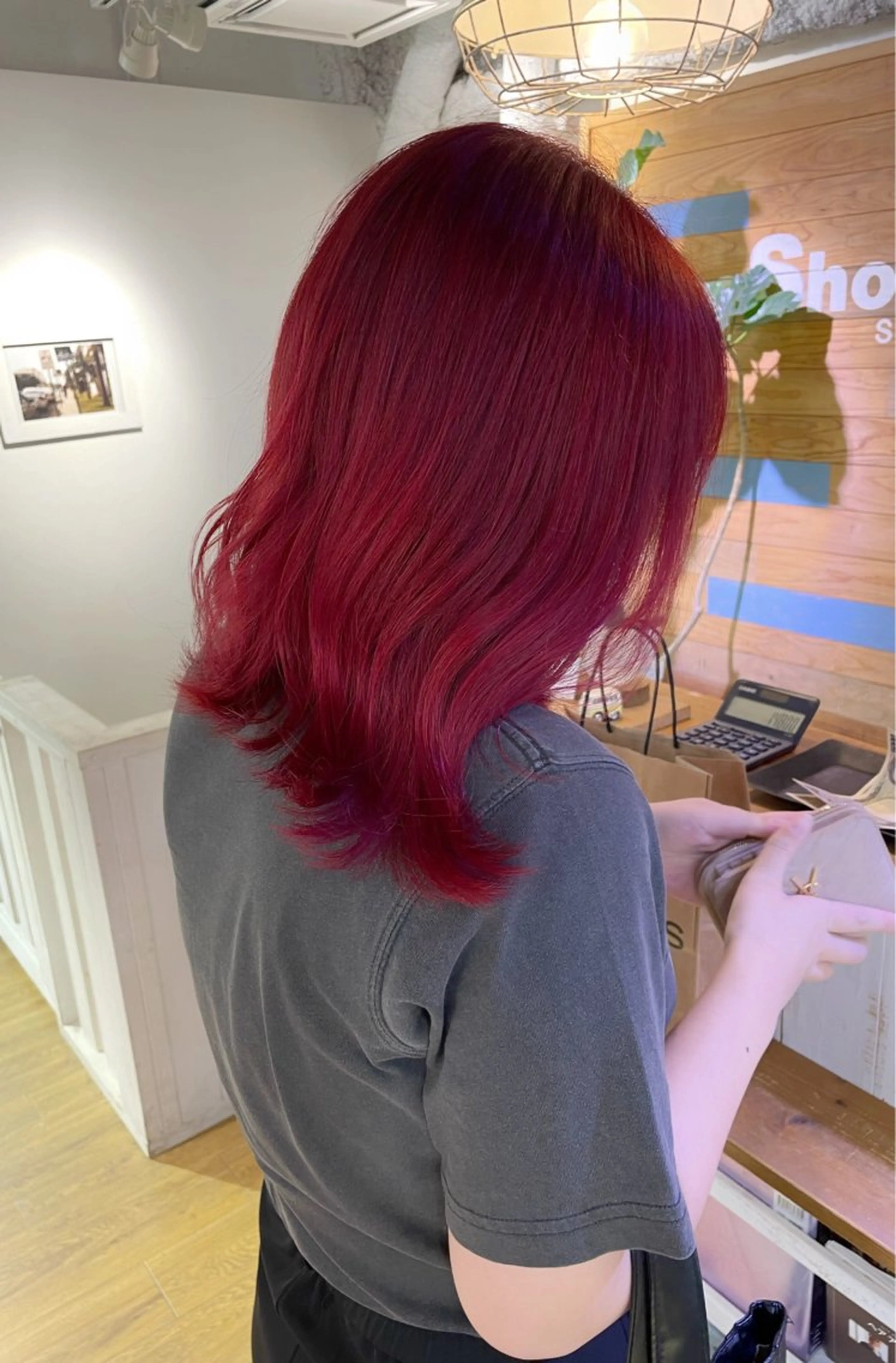 ミディアム カラー かわさき ともやのヘアスタイル