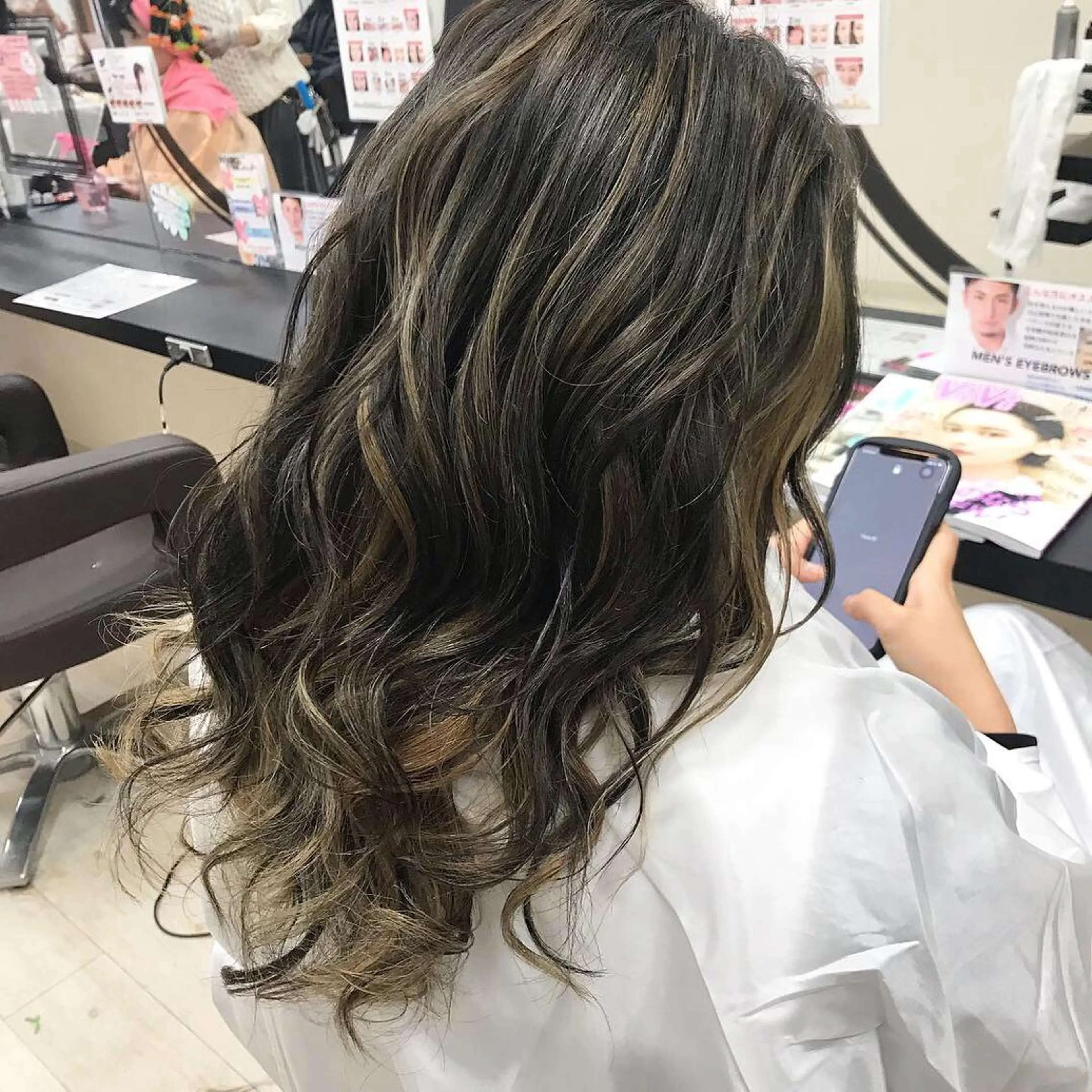セミロング カラー カット ヘアカラー トリートメント Lien 深井店のヘアスタイル