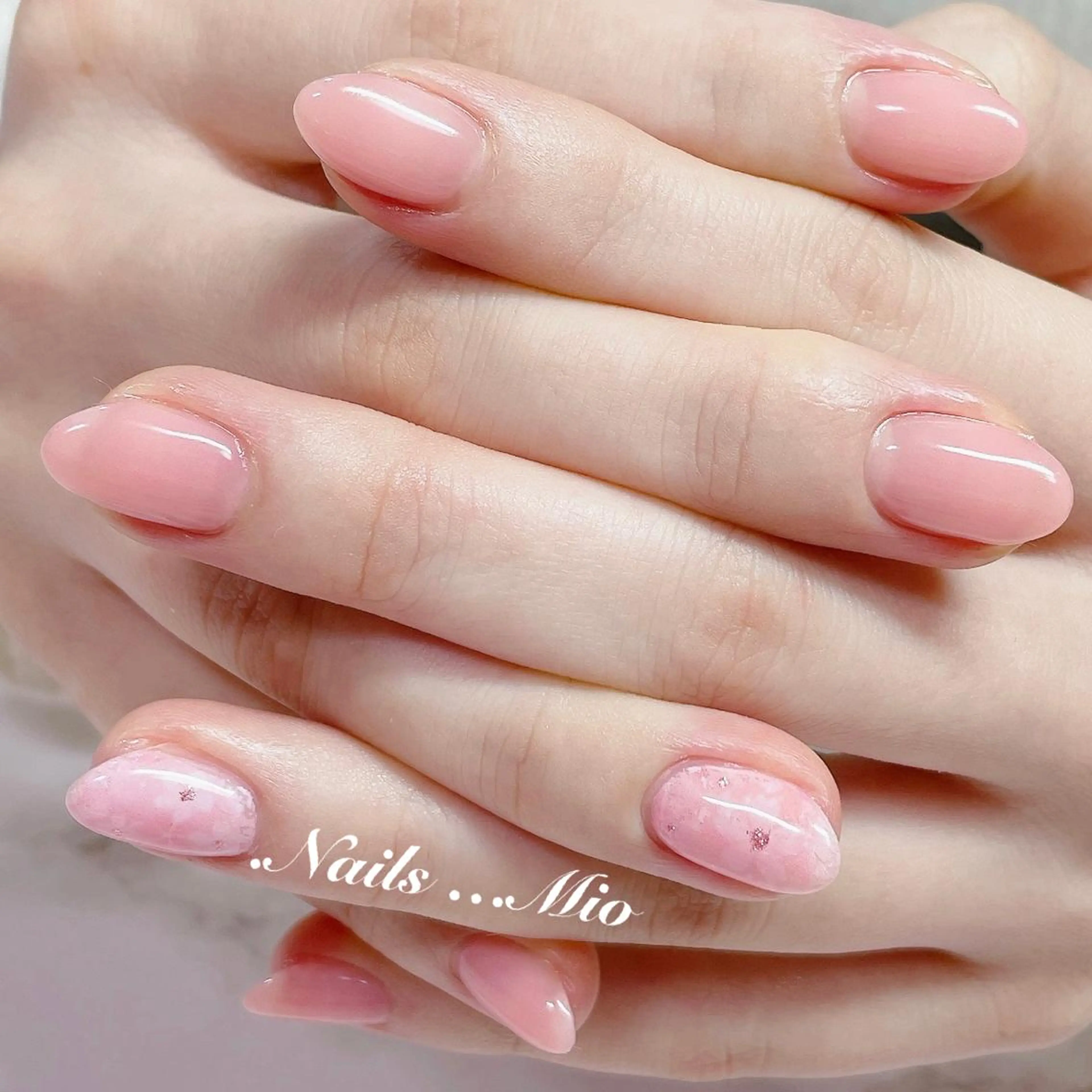 ネイル アートネイル ワンカラーネイル .Nails Mio 赤羽西ネイルサロンのネイルデザイン