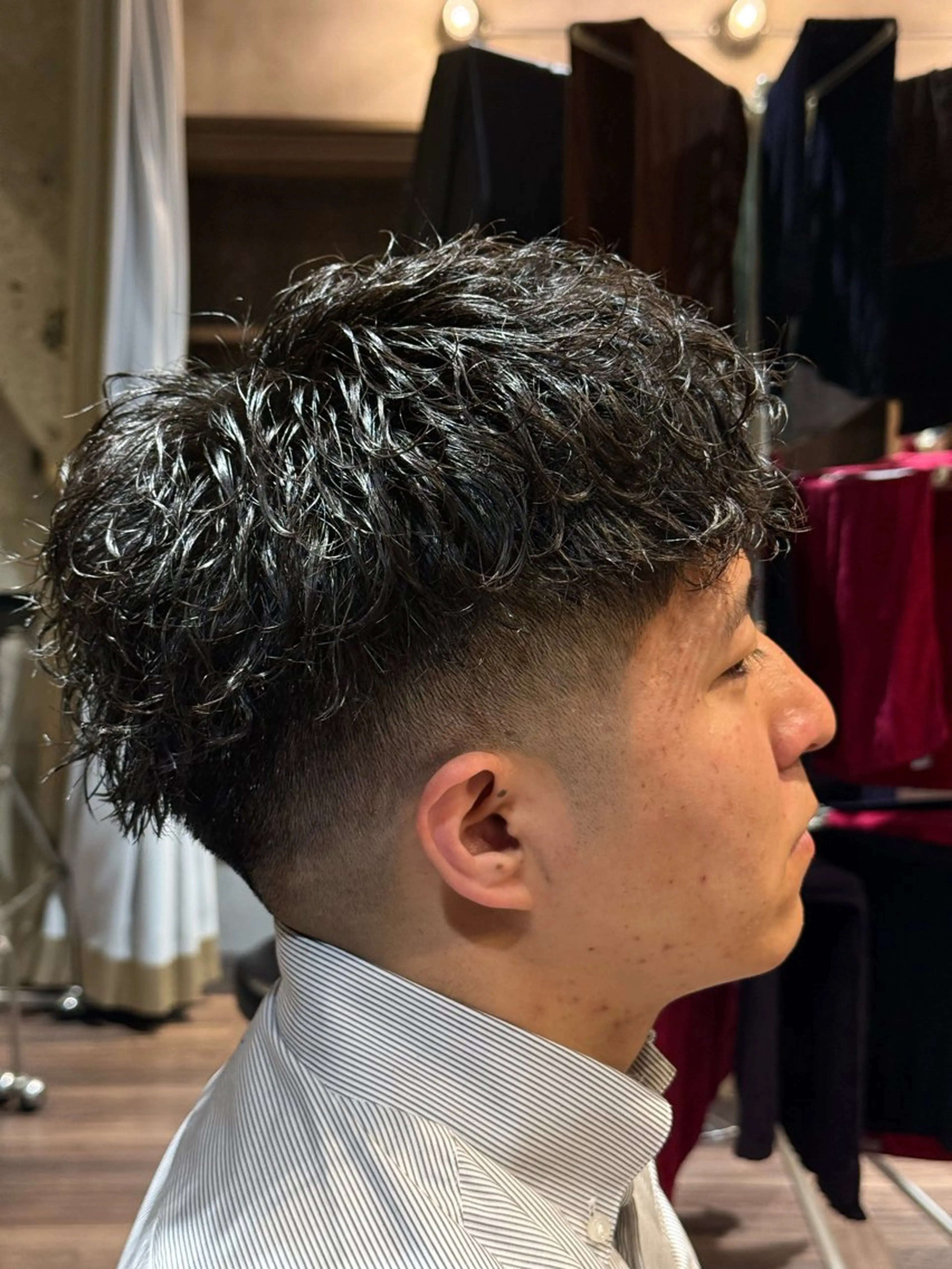 パーマ メンズ フェードカット スキンフェード メンズ/佐藤 恒輝のヘアスタイル