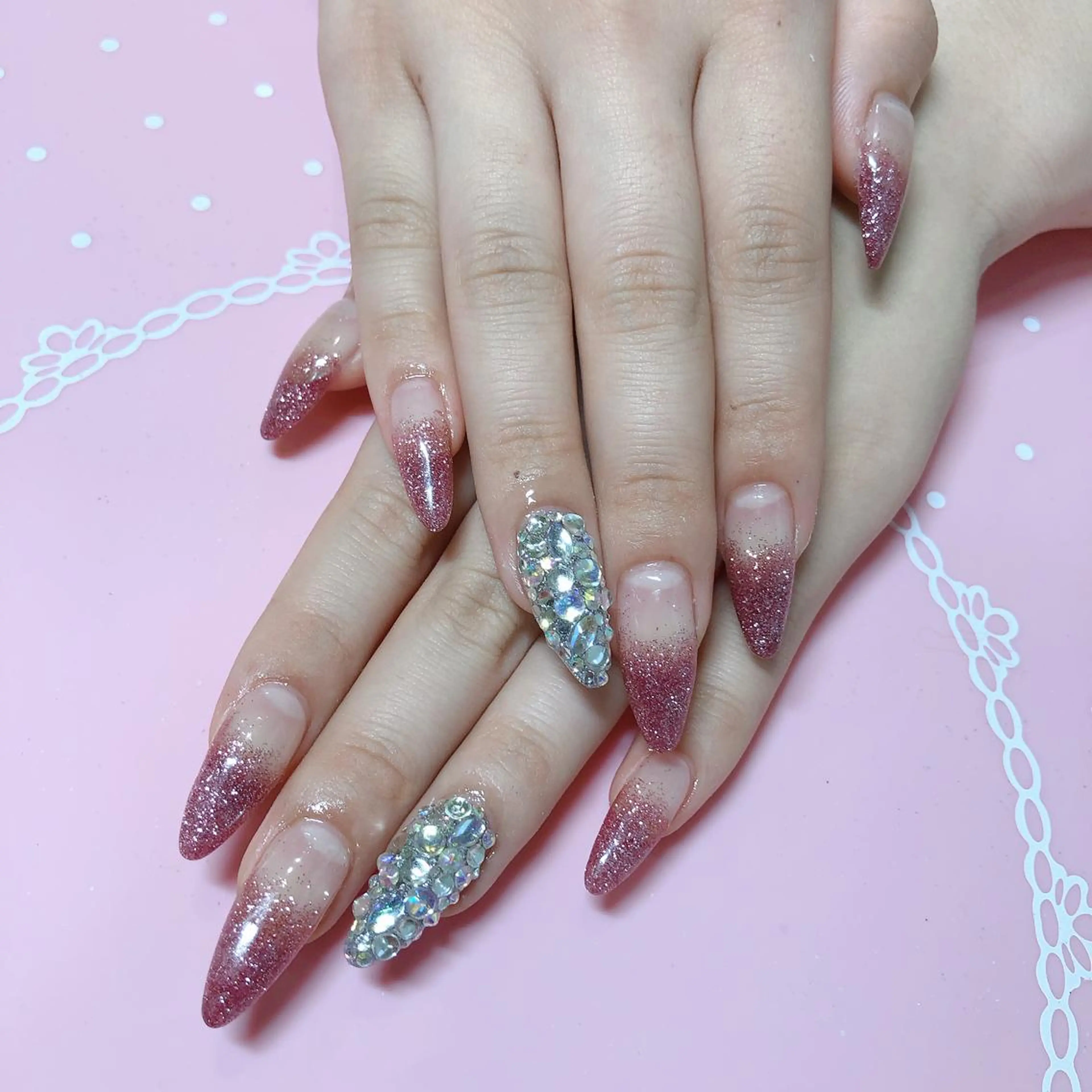 セミロング ネイル ハンドネイル 《LB》ラブリエ Nail&eyeのマツエク・マツパデザイン