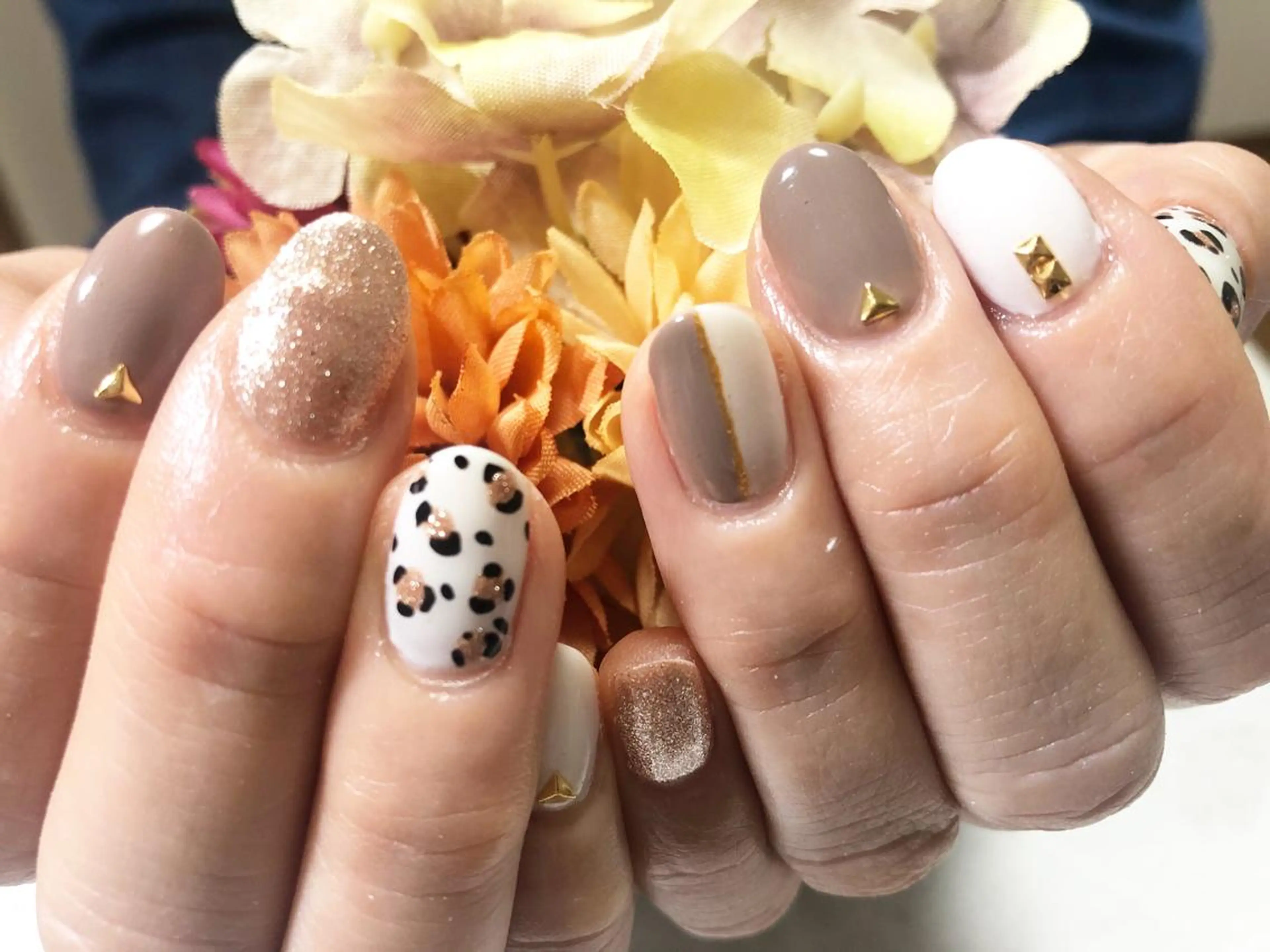 ネイル ハンドネイル フットネイル Lokahi NAILのネイルデザイン