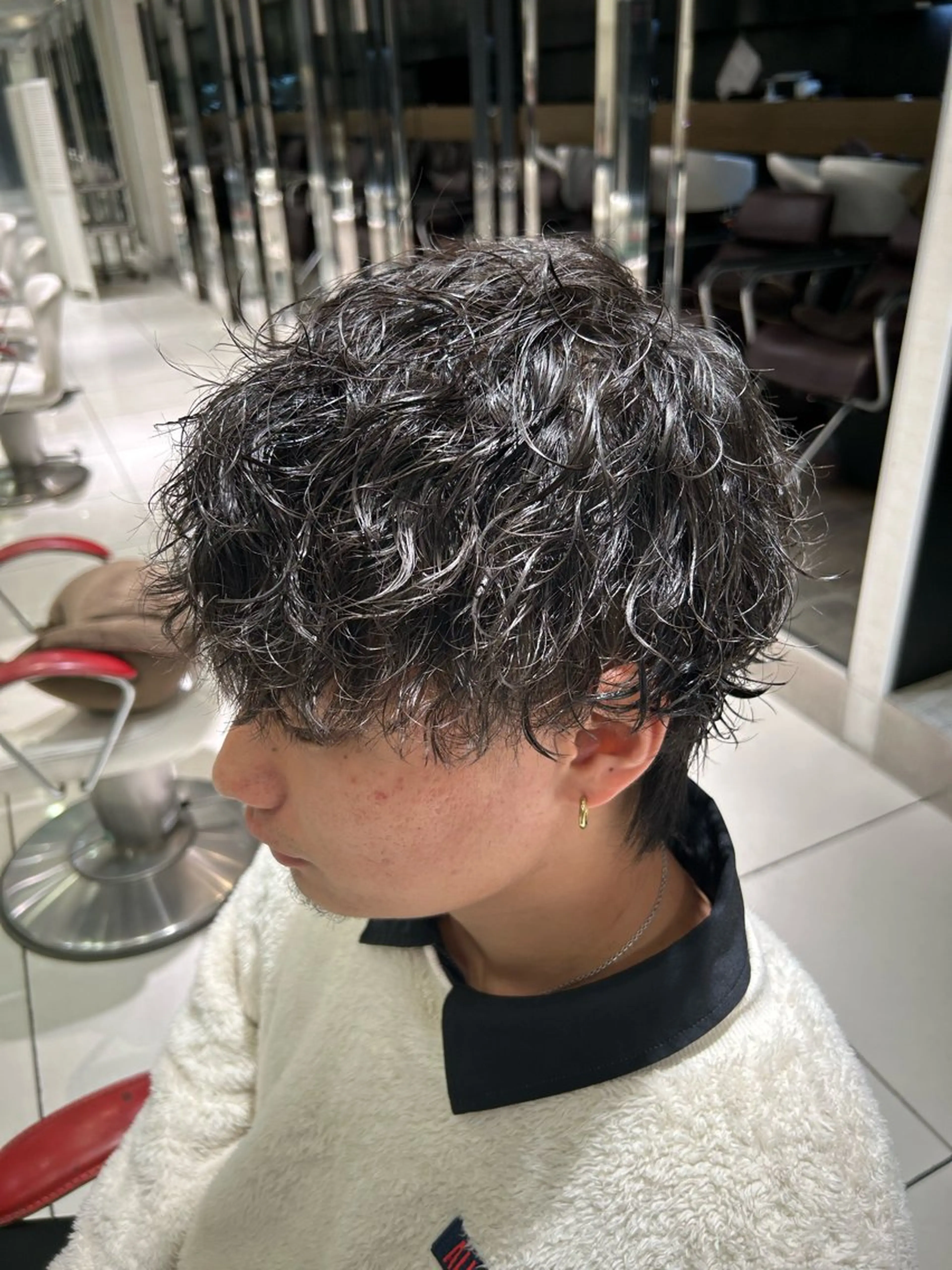 ミディアム パーマ カット パーマ トリートメント 小沼 正悟のヘアスタイル