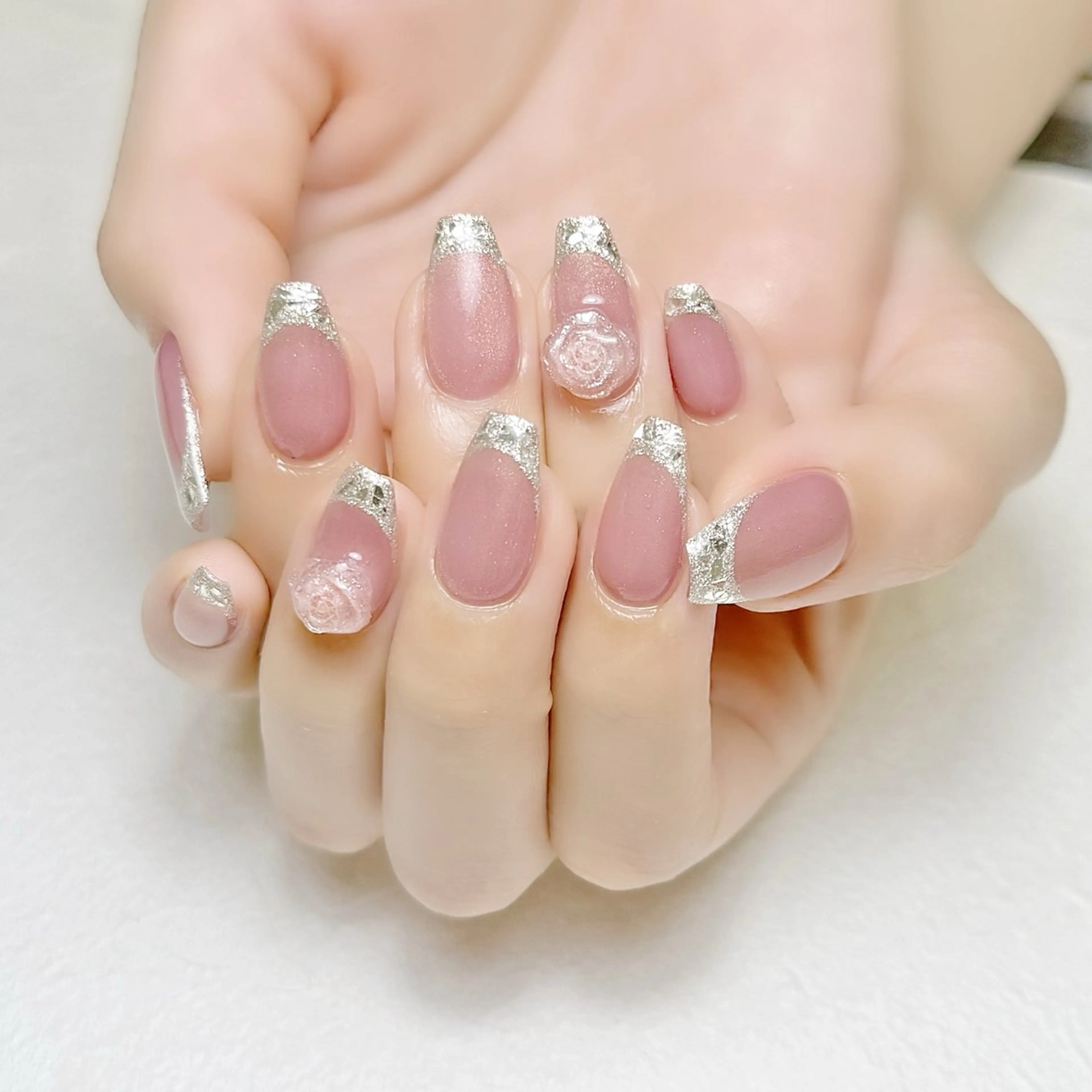 ネイル フレンチネイル ガラスフレンチ オフィスネイル rouse nail RISATOのネイルデザイン