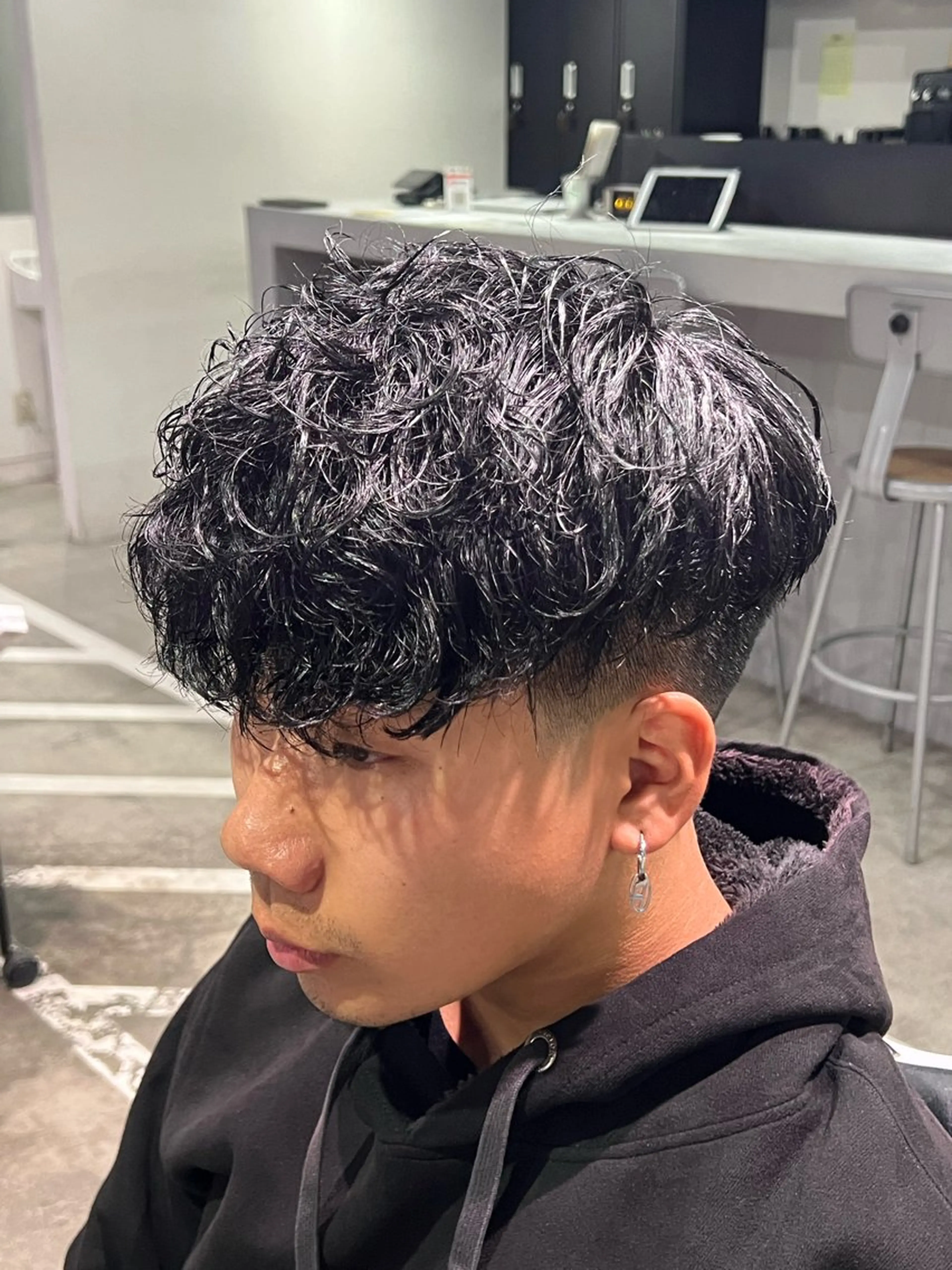 パーマ FUJIYAMA BARBER SHOP所属・朝陽 ／メンズヘア特化のヘアスタイル