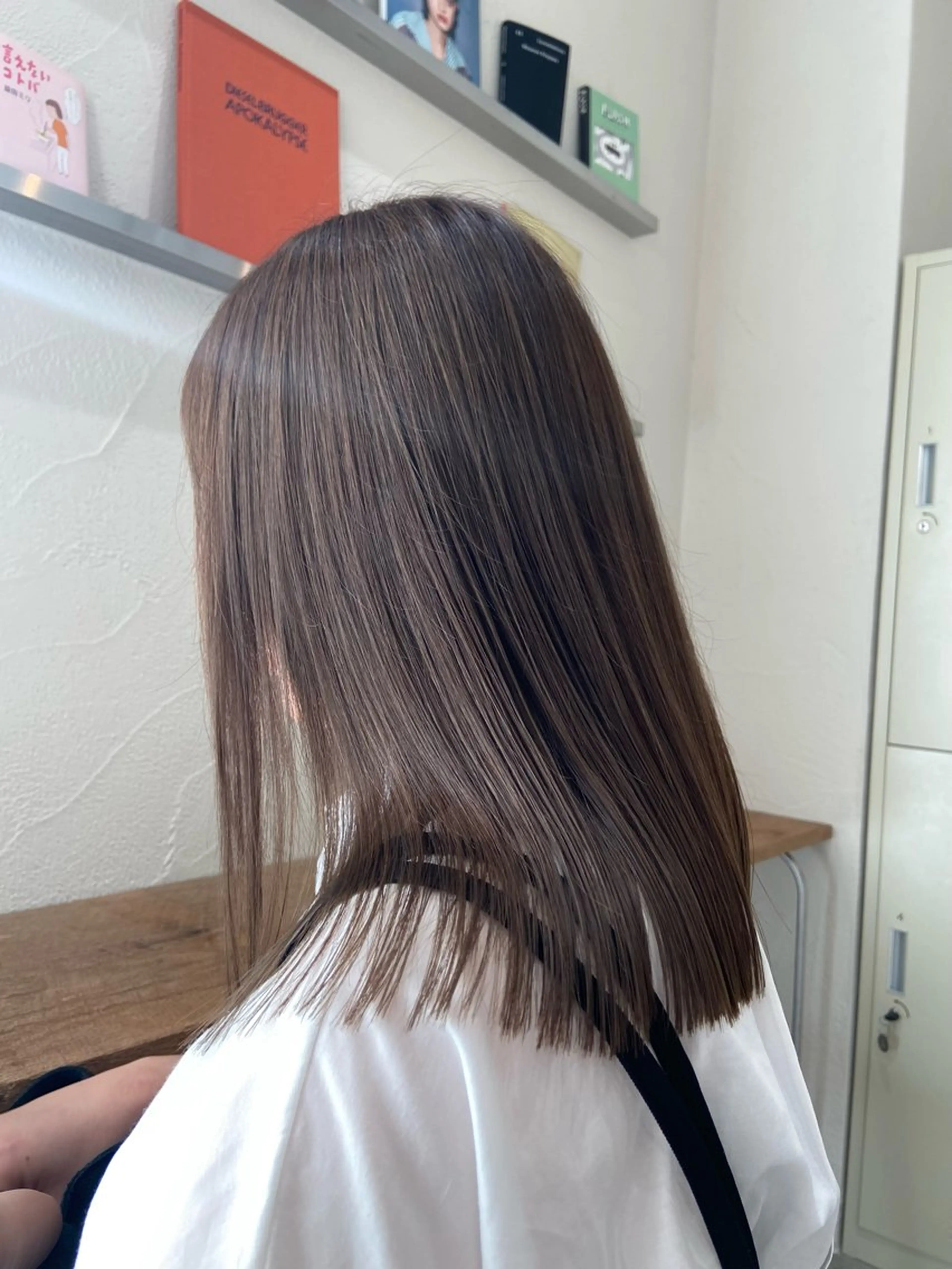 ミディアム カット ヘアカラー トリートメント 石川 瑠琉のヘアスタイル