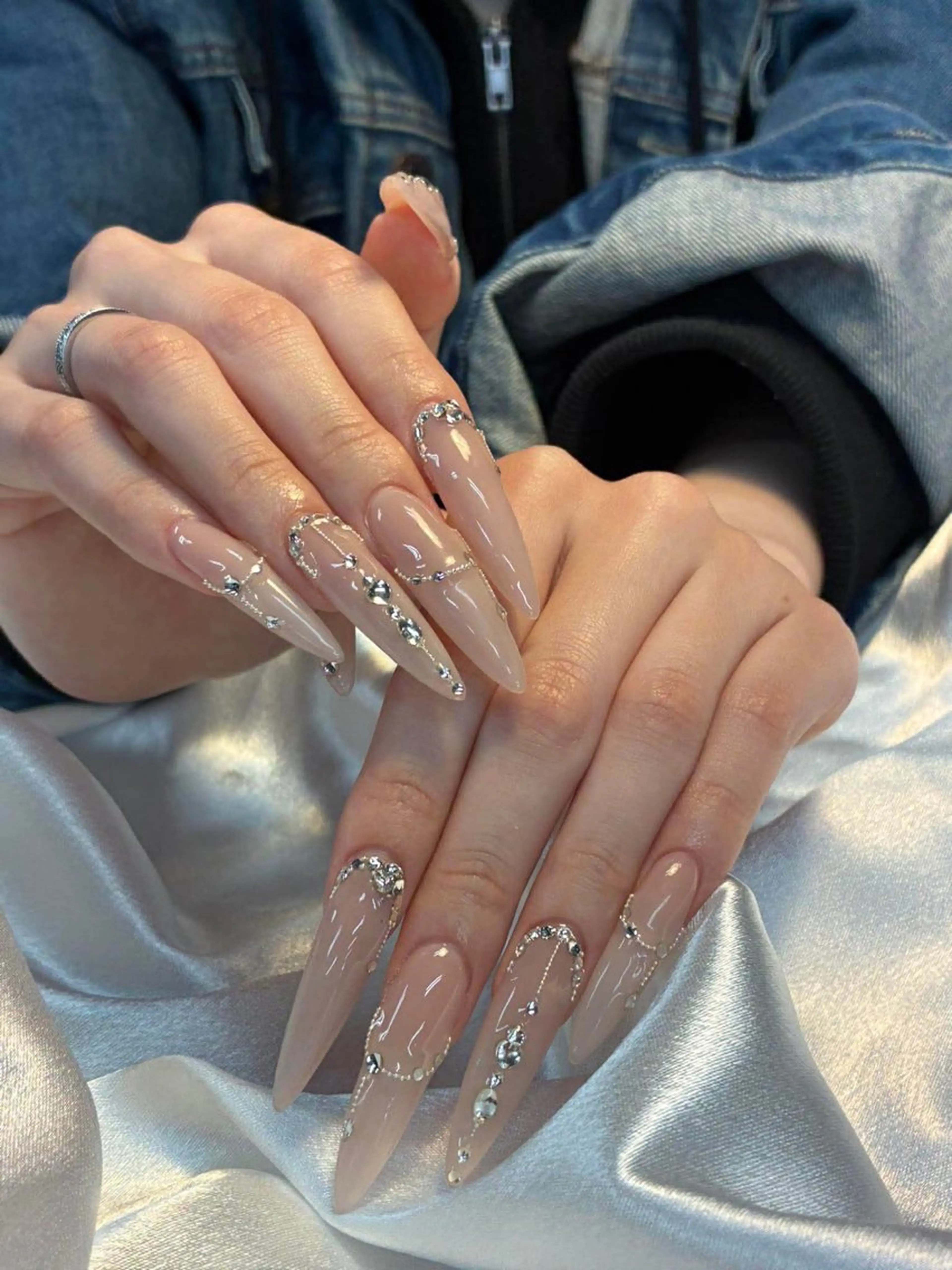 ネイル 韓国ネイル 持ち込み ニュアンスネイル ネイルチップ 冬ネイル RINN ANA.CHUOのネイルデザイン