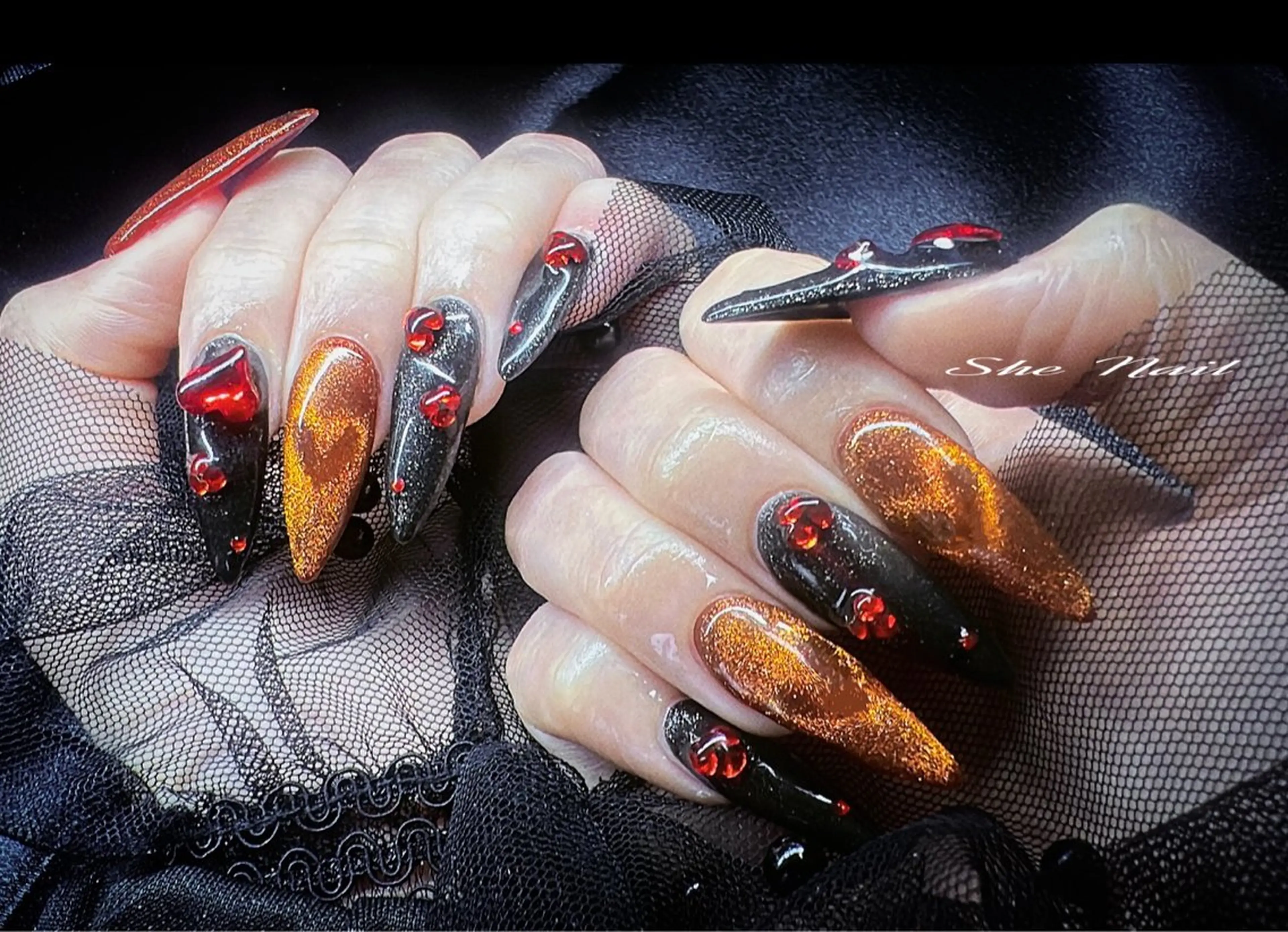 ネイル チークネイル 長さ出し フレンチネイル ガラスフレンチ マグネットネイル She   Nail所属・ISA_ BELLAのネイルデザイン