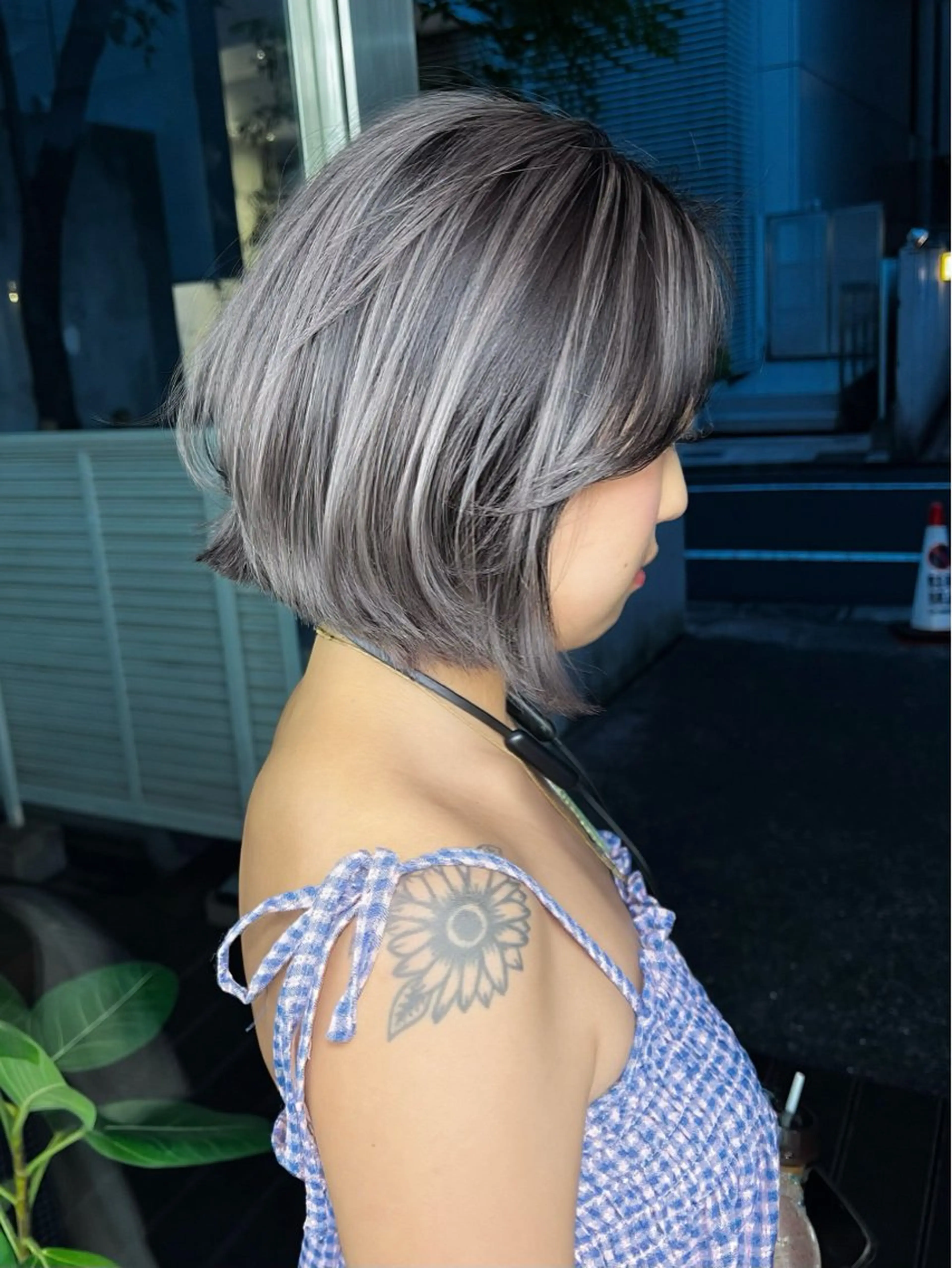 ショート カラー ブリーチ カット ヘアカラー トリートメント 柔らかブラウン/顔周 りレイヤー♡ユウシのヘアスタイル