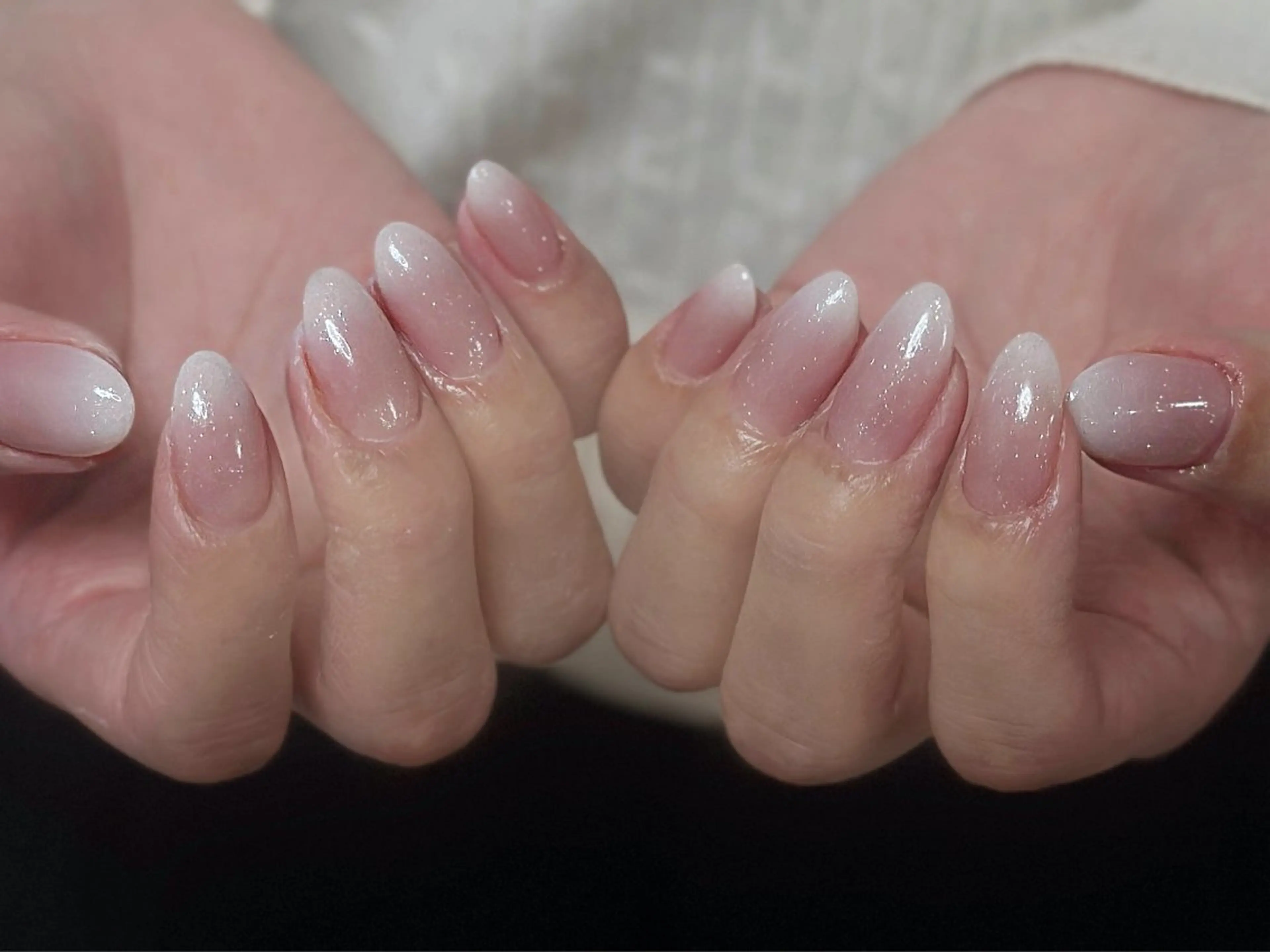 ネイル アートネイル オーロラネイル チークネイル フレンチネイル ガラスフレンチ 🎀YooLi Nail salonのネイルデザイン