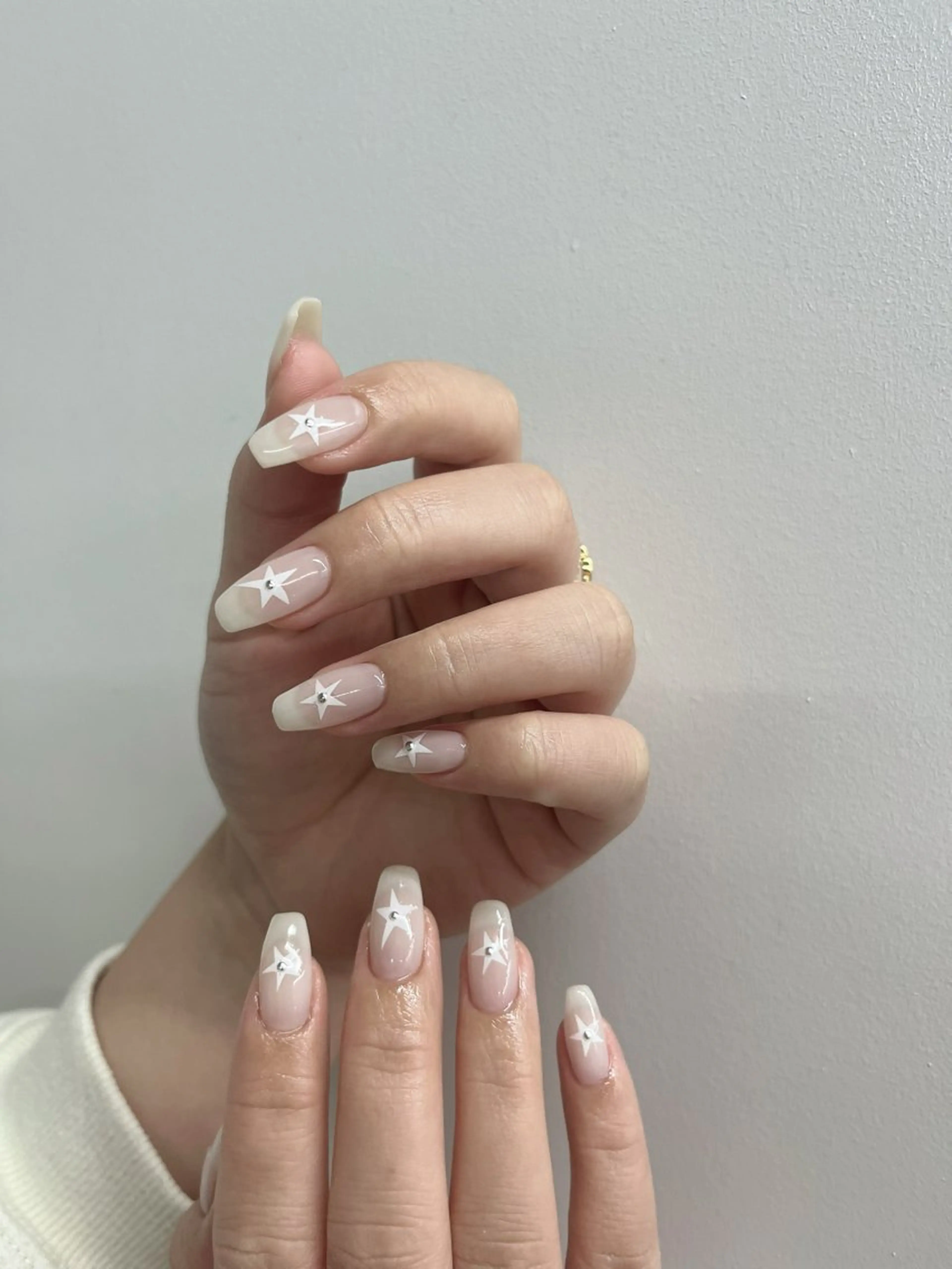 ネイル ハンドネイル rina ニュアンス♡ワンホンのネイルデザイン