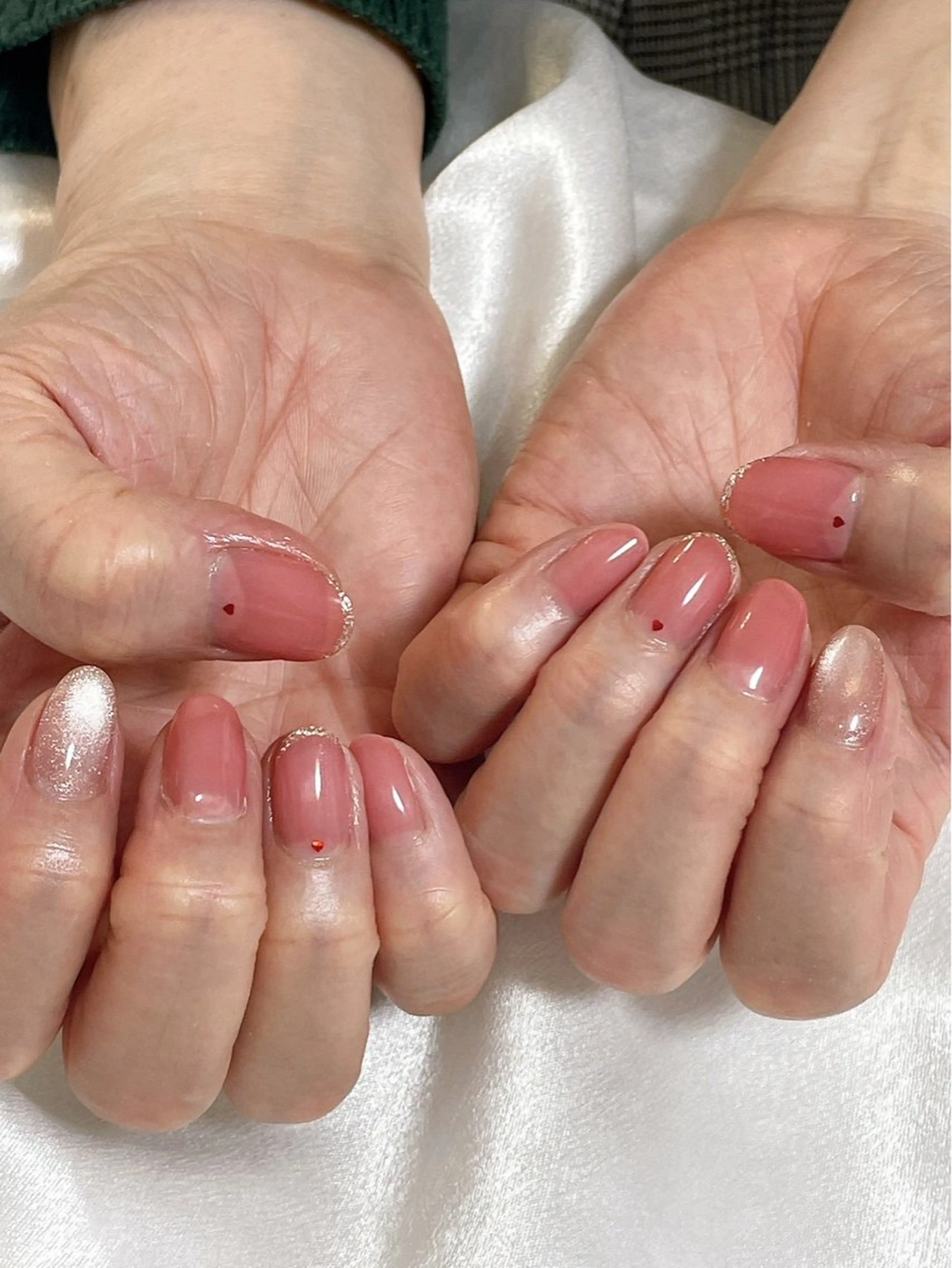 ネイル オーロラネイル 桜ネイル フラワーネイル フットネイル フレンチネイル ハンドネイル kikinail 溝の口のネイルデザイン