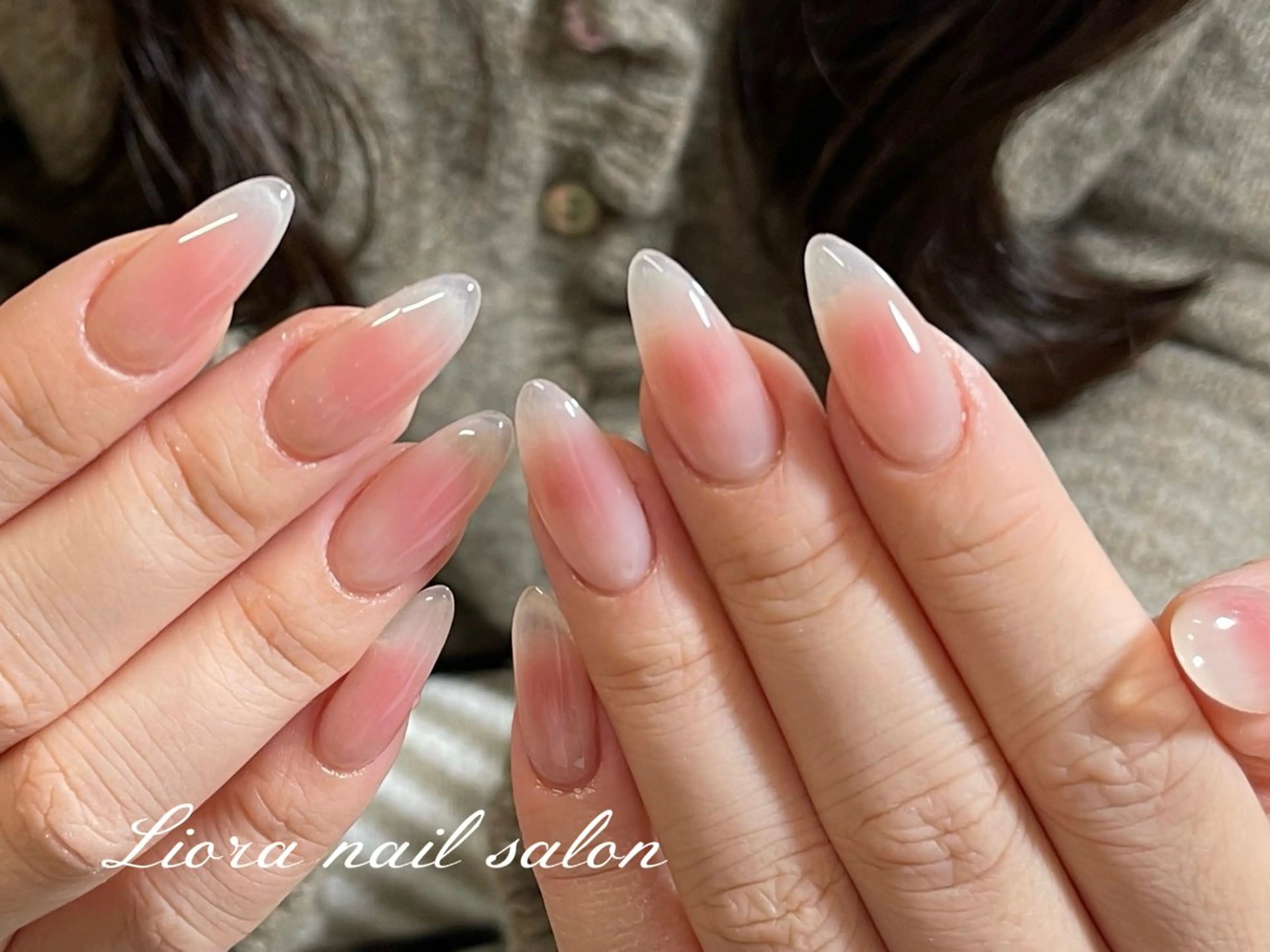 ネイル チークネイル フットネイル フレンチネイル ジェルネイル ガーリー ハンドネイル ハンドケア Liora nail 1のネイルデザイン