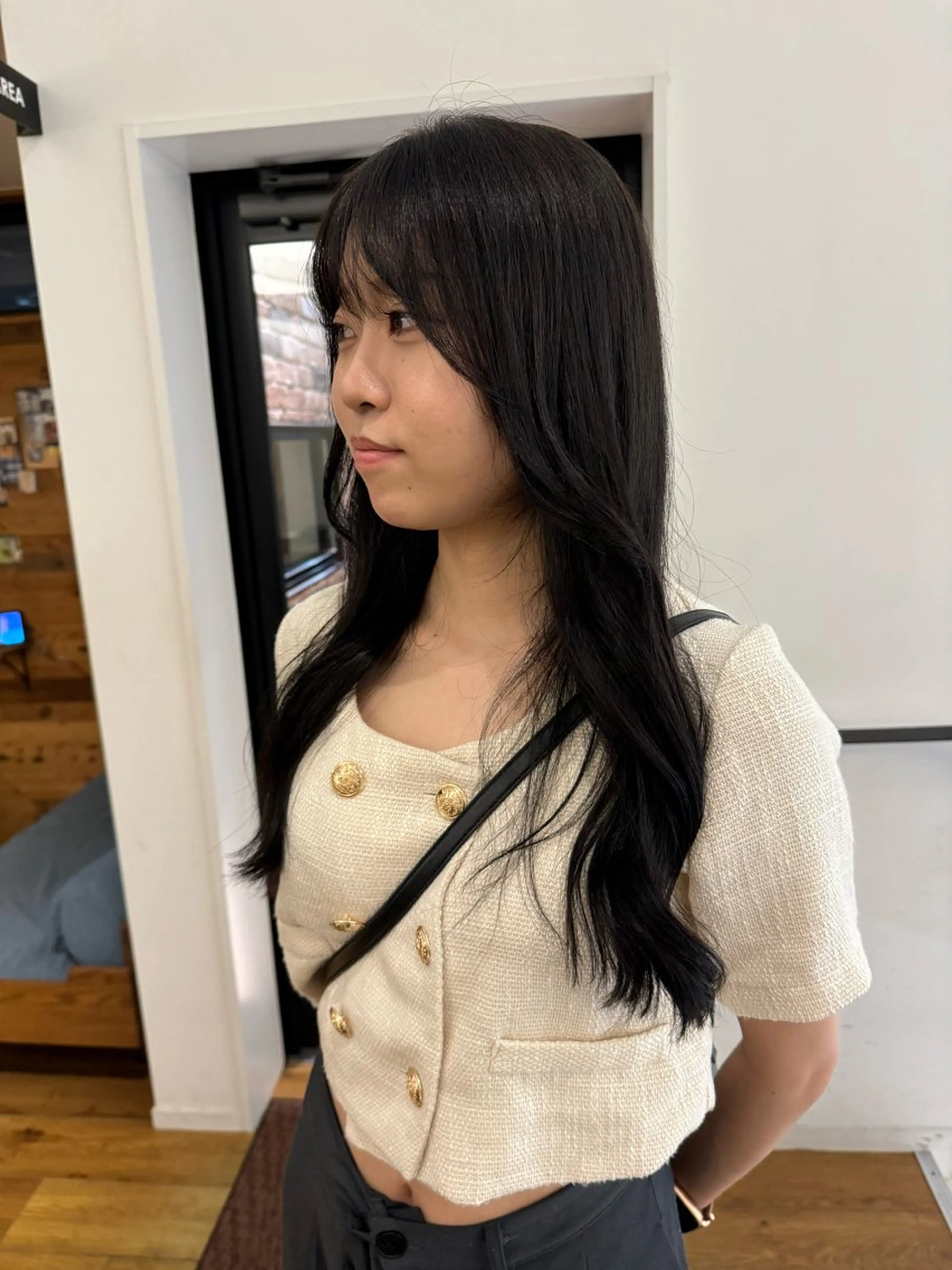 カラー 吉留 文月のヘアスタイル