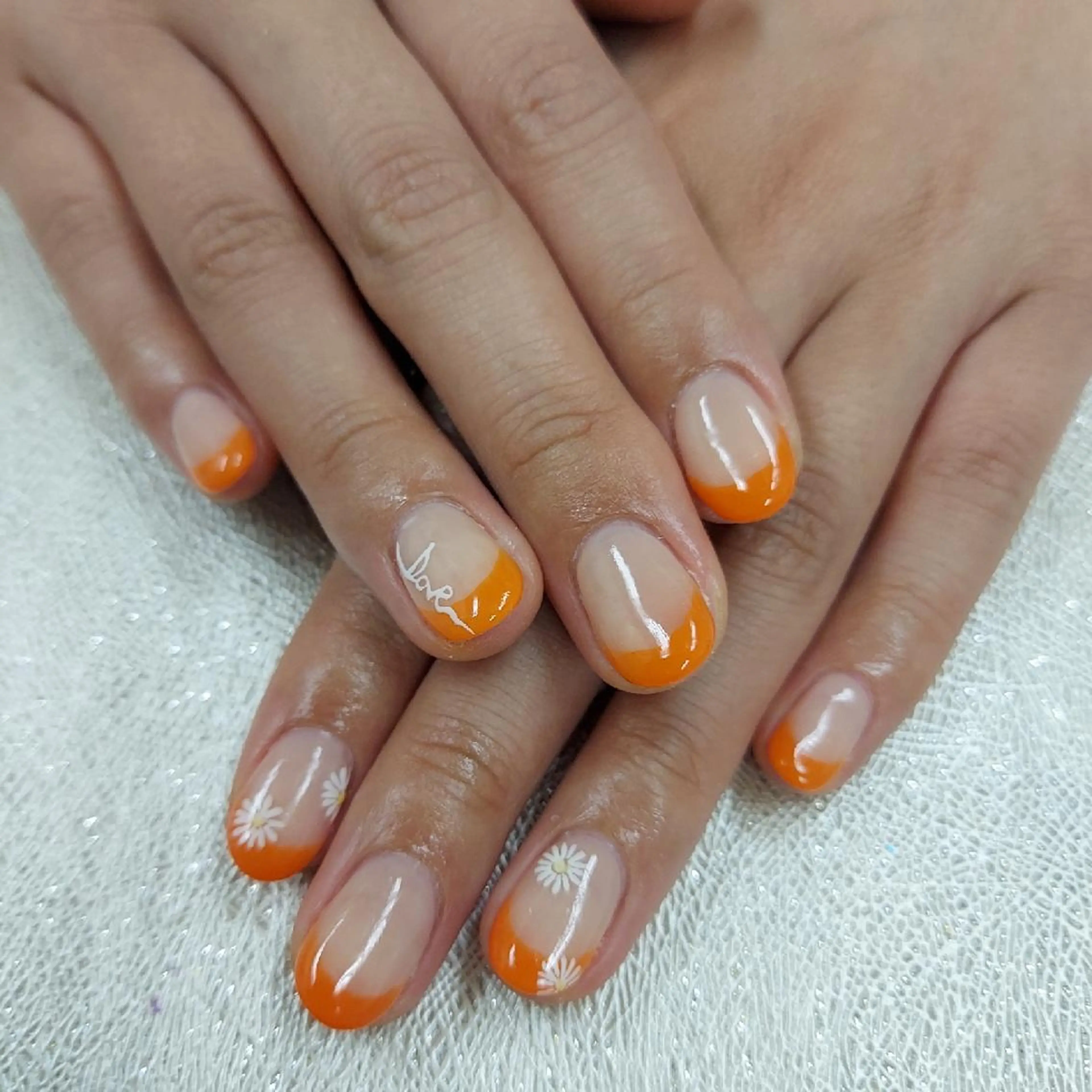 ネイル アートネイル ジェルネイル 持ち込み ニュアンスネイル パラジェル 河野ちえ (雑誌掲載サロン)のネイルデザイン