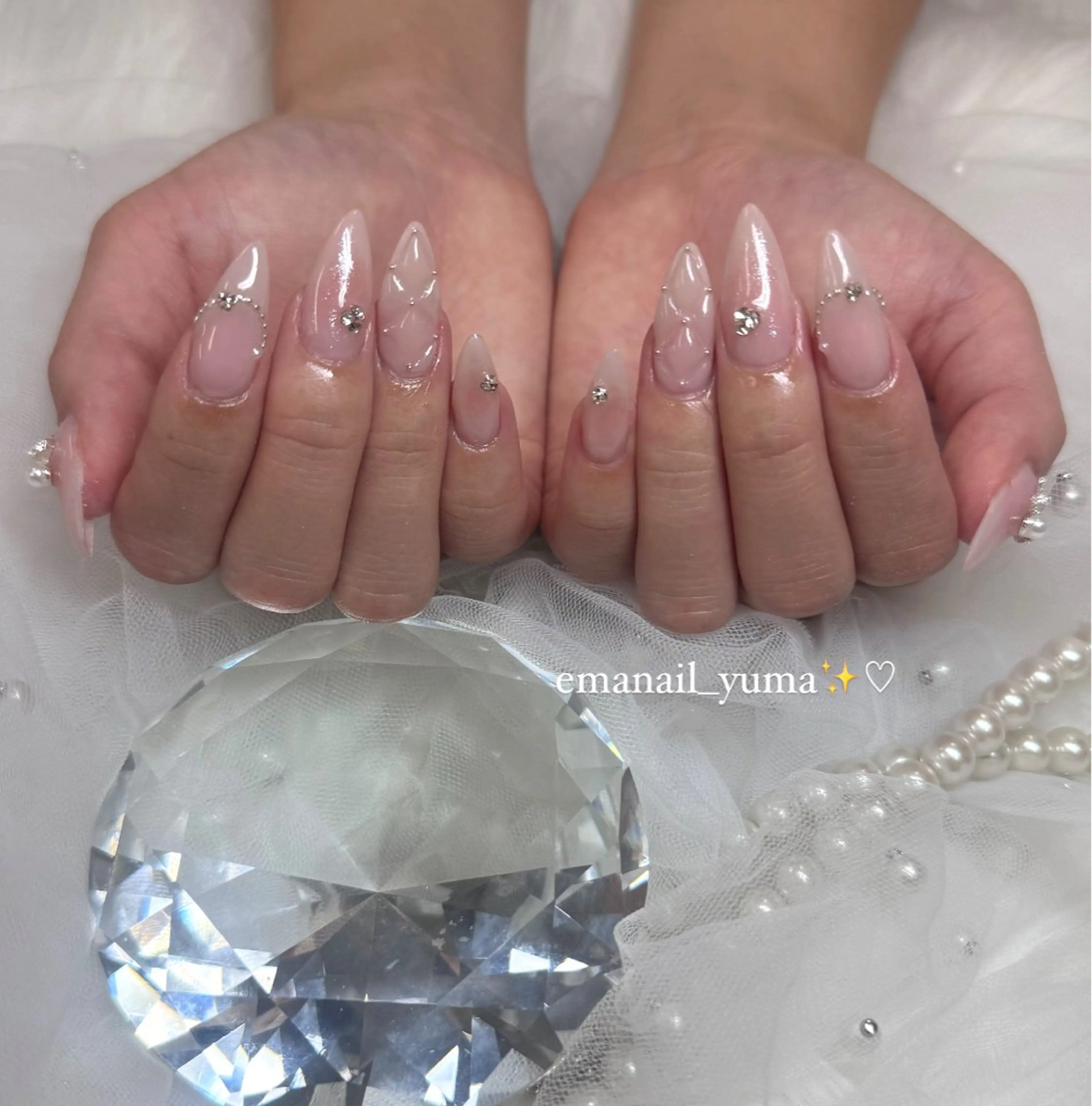 ネイル ハンドネイル EmaNail 枚方店所属・emanail枚方店 yumaのネイルデザイン