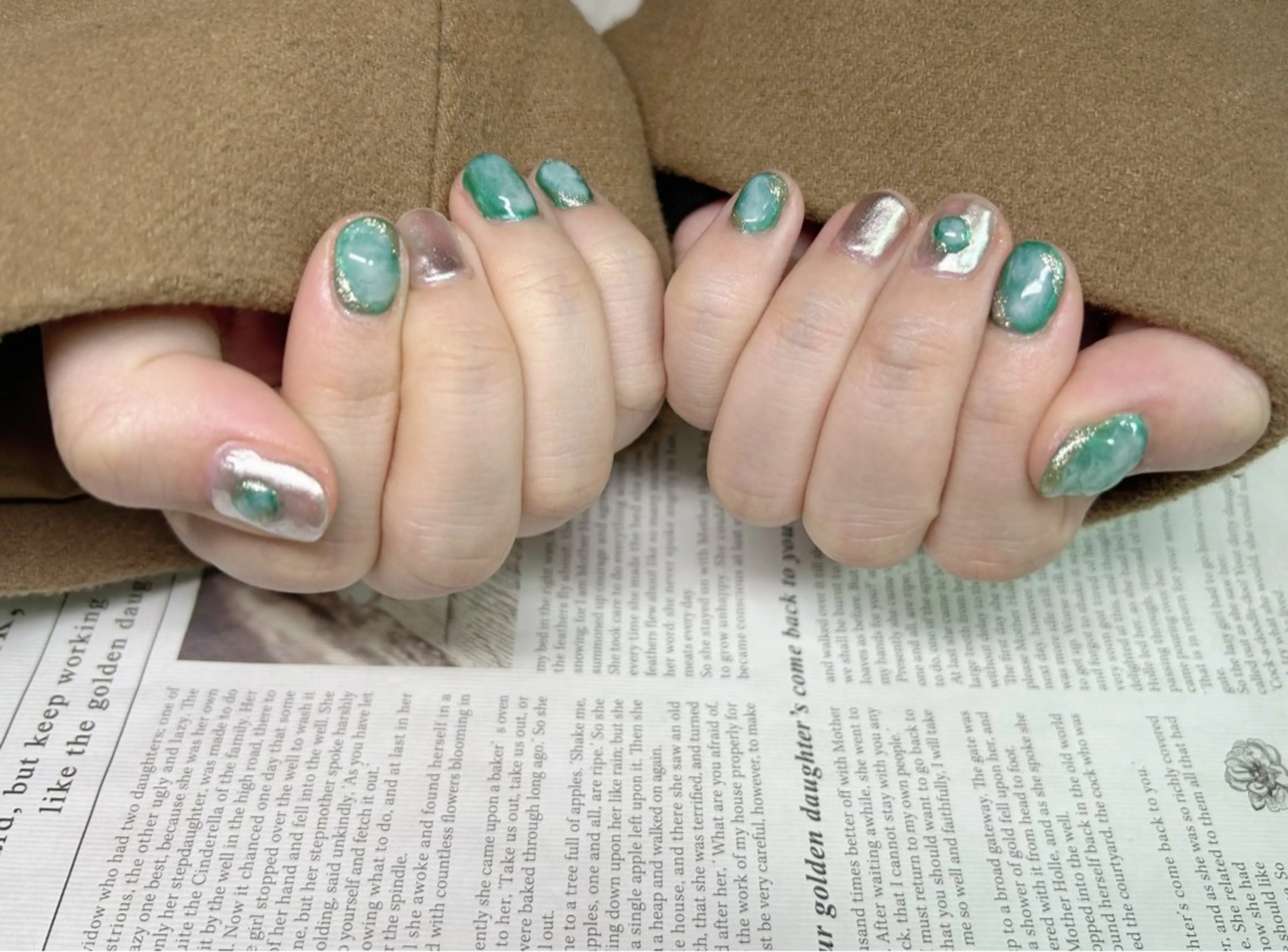 ネイル ハンドネイル コウ ヨウのネイルデザイン