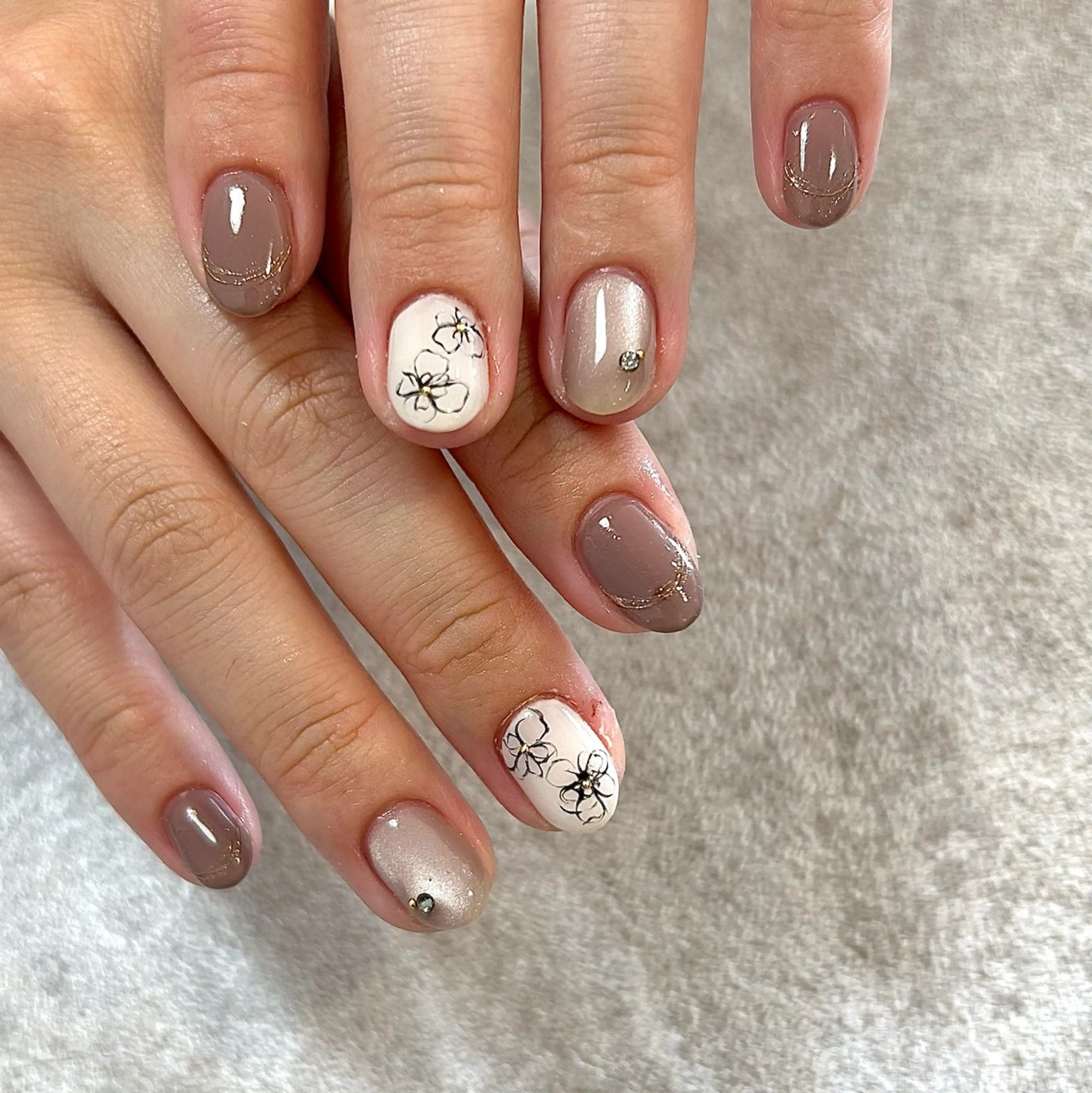 ネイル aimer所属・三味 夏生のネイルデザイン