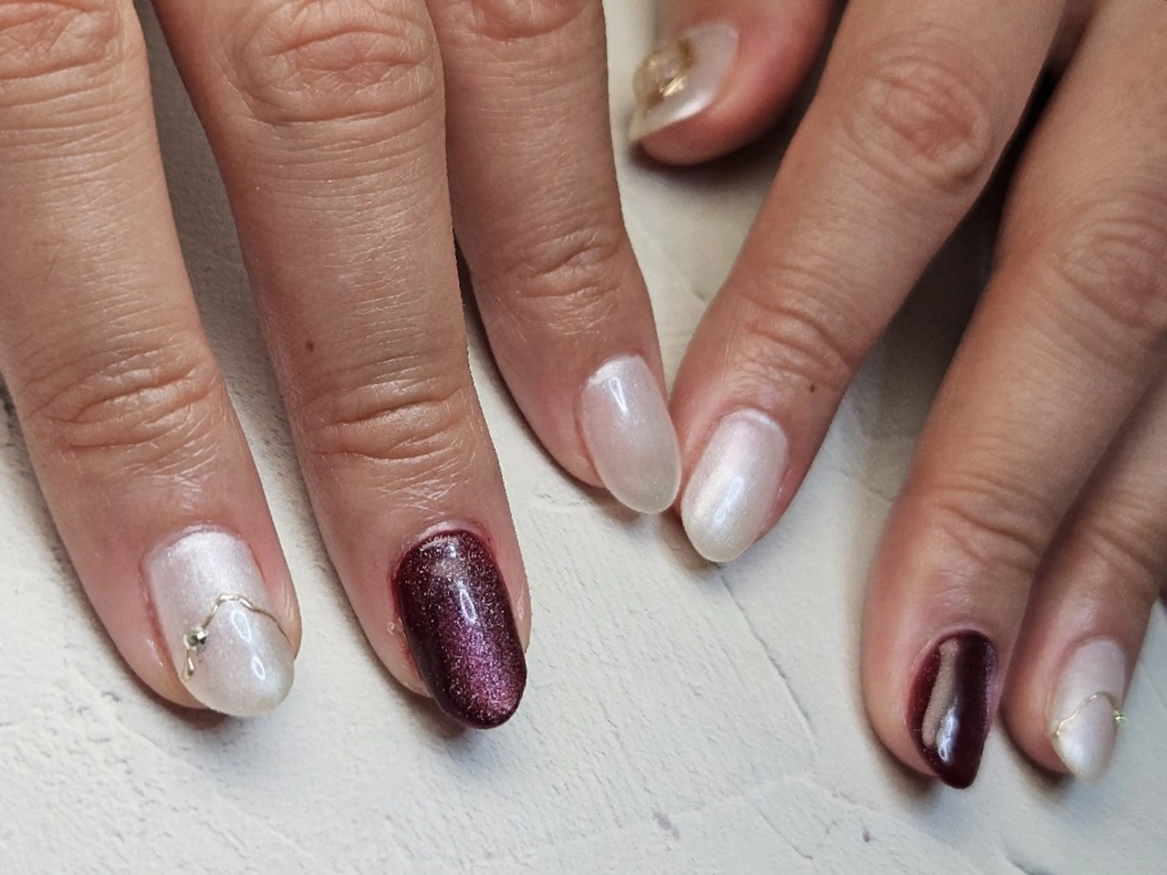 ネイル ラヴィアン ローズのネイルデザイン