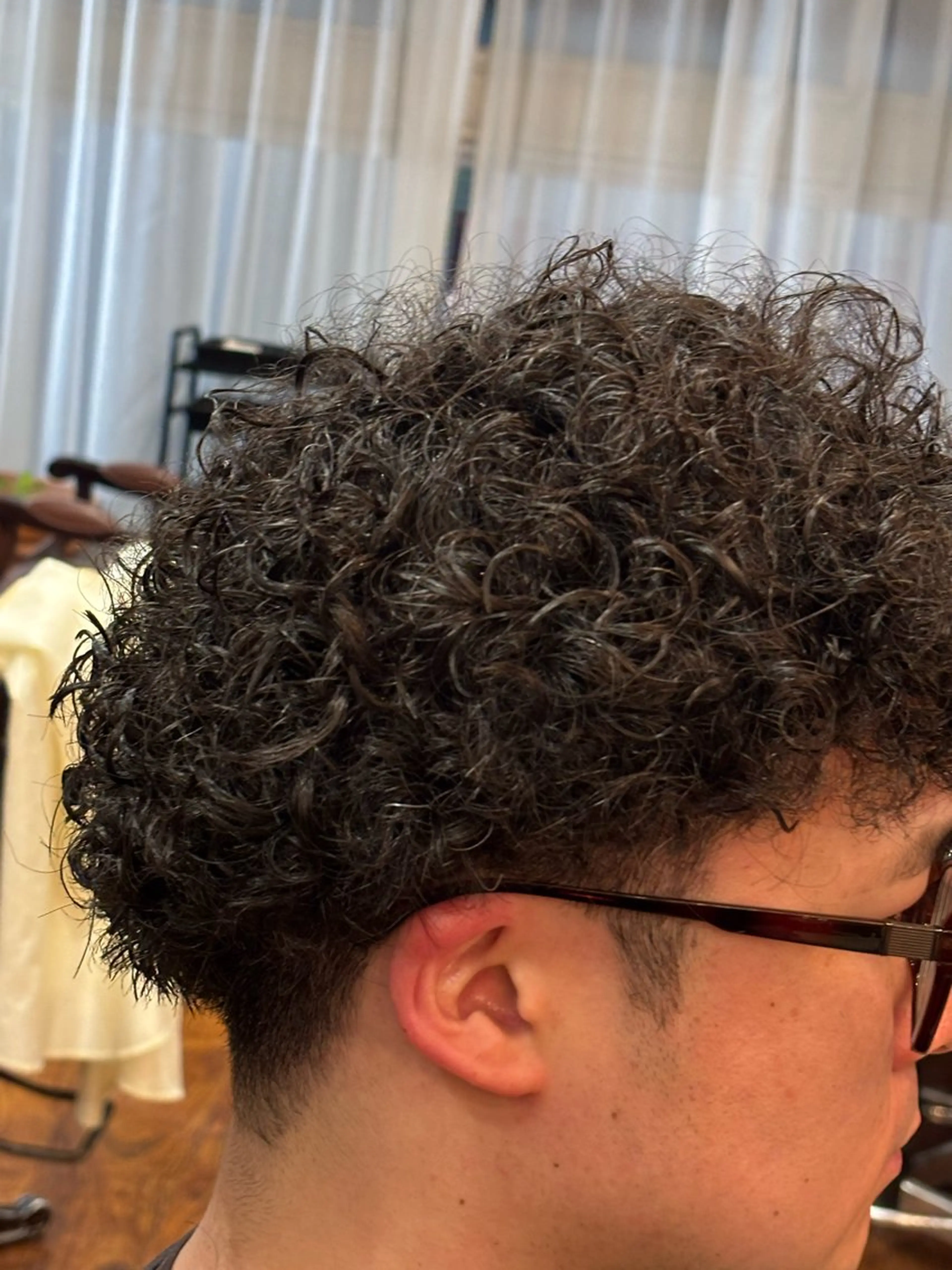 ショート パーマ メンズ メンズパーマ おしゃれ泥棒 石原メンズ特化美容師のヘアスタイル