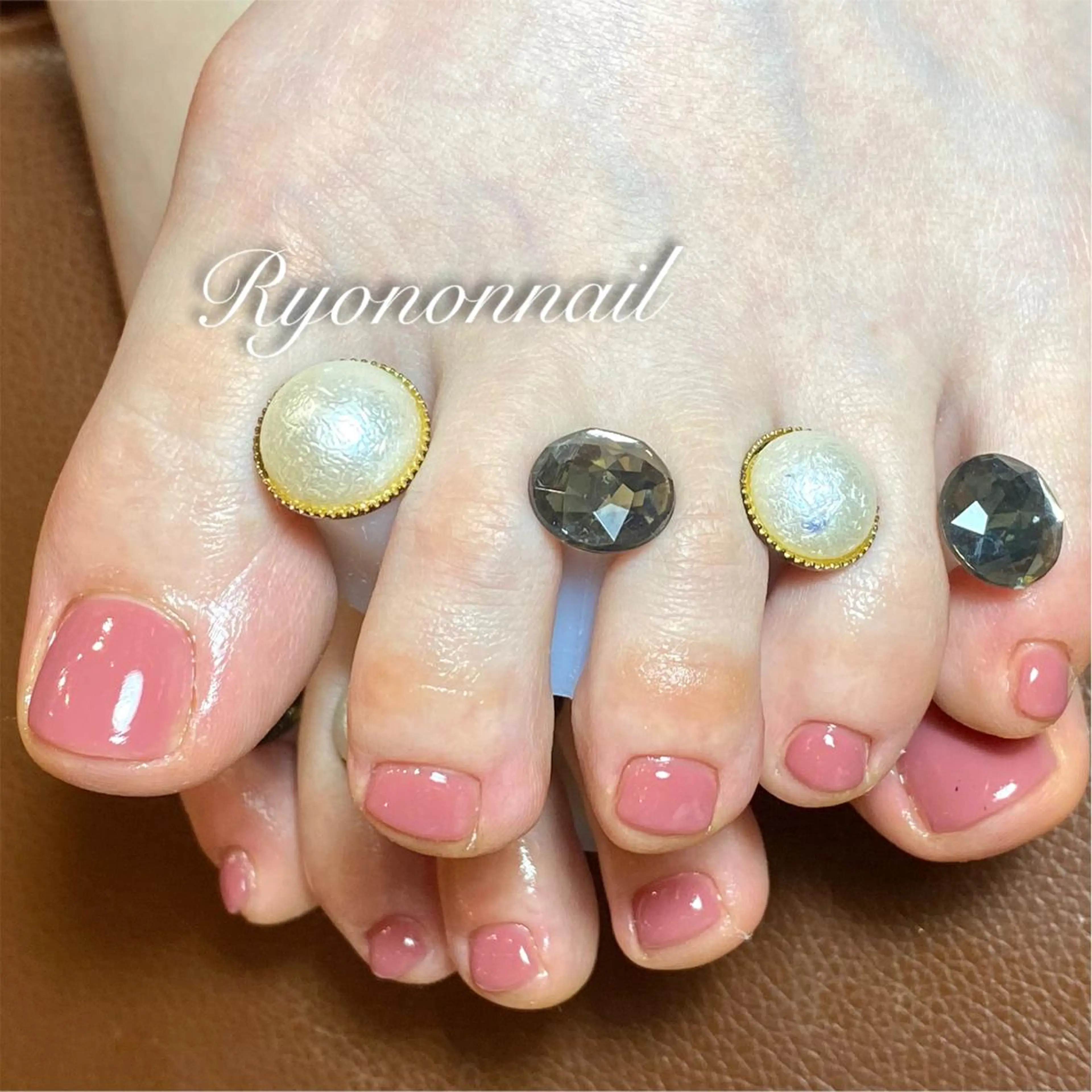 ネイル Ryononnail(リョノンネイル)所属・Ryononnail 上谷典子のネイルデザイン